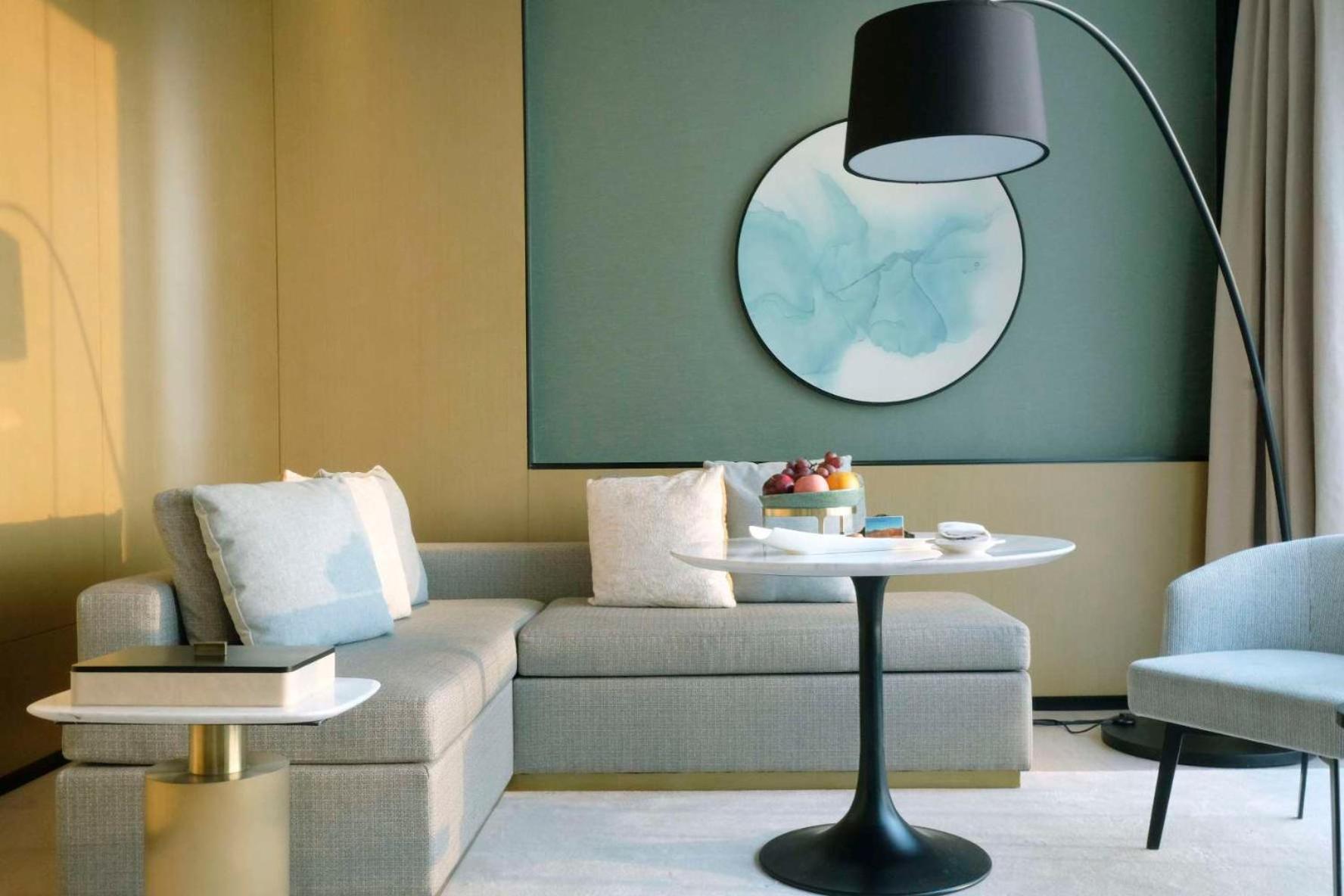 Deluxe Suite - Photo 7