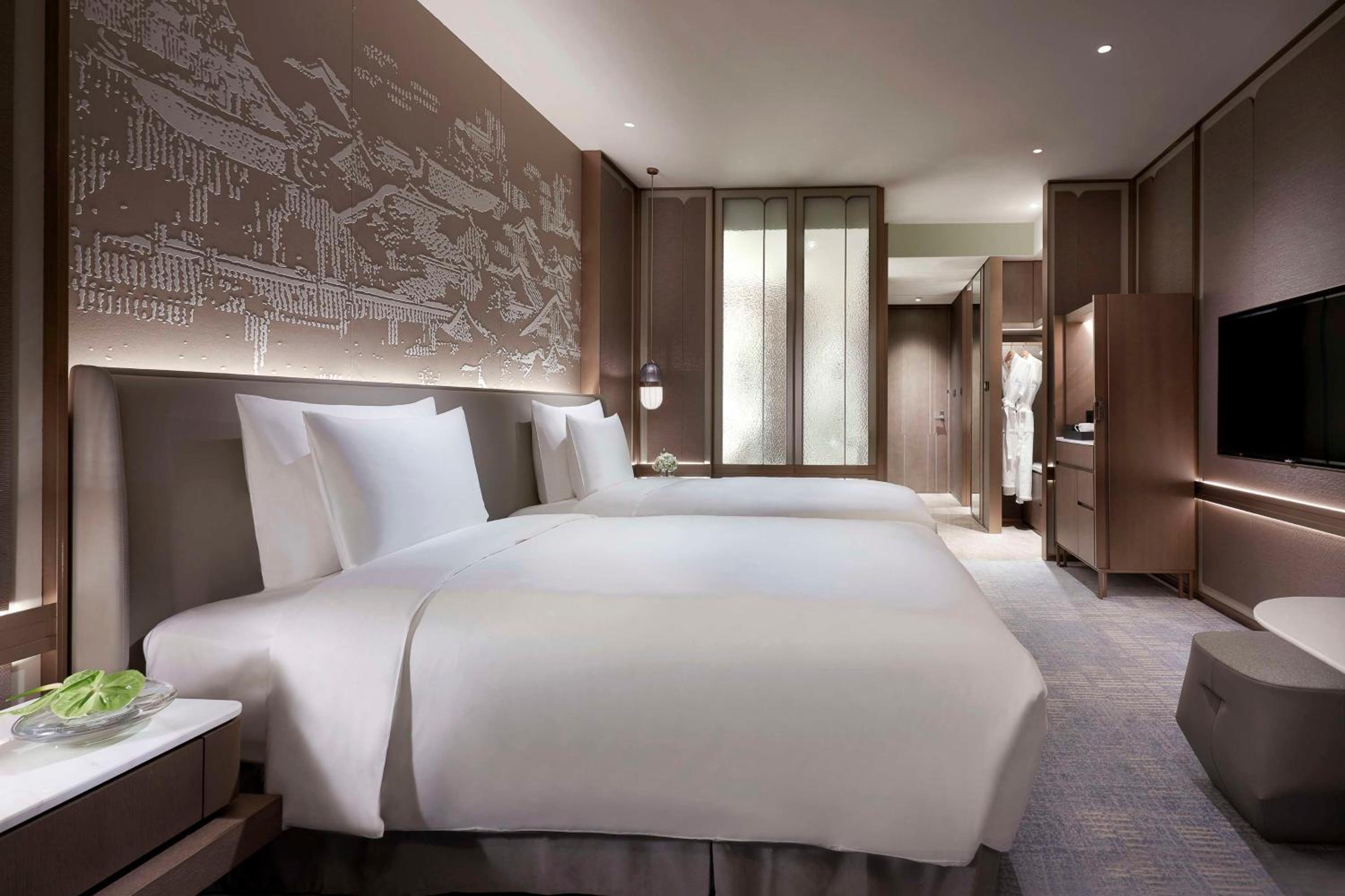 Executive Deluxe Twin Room