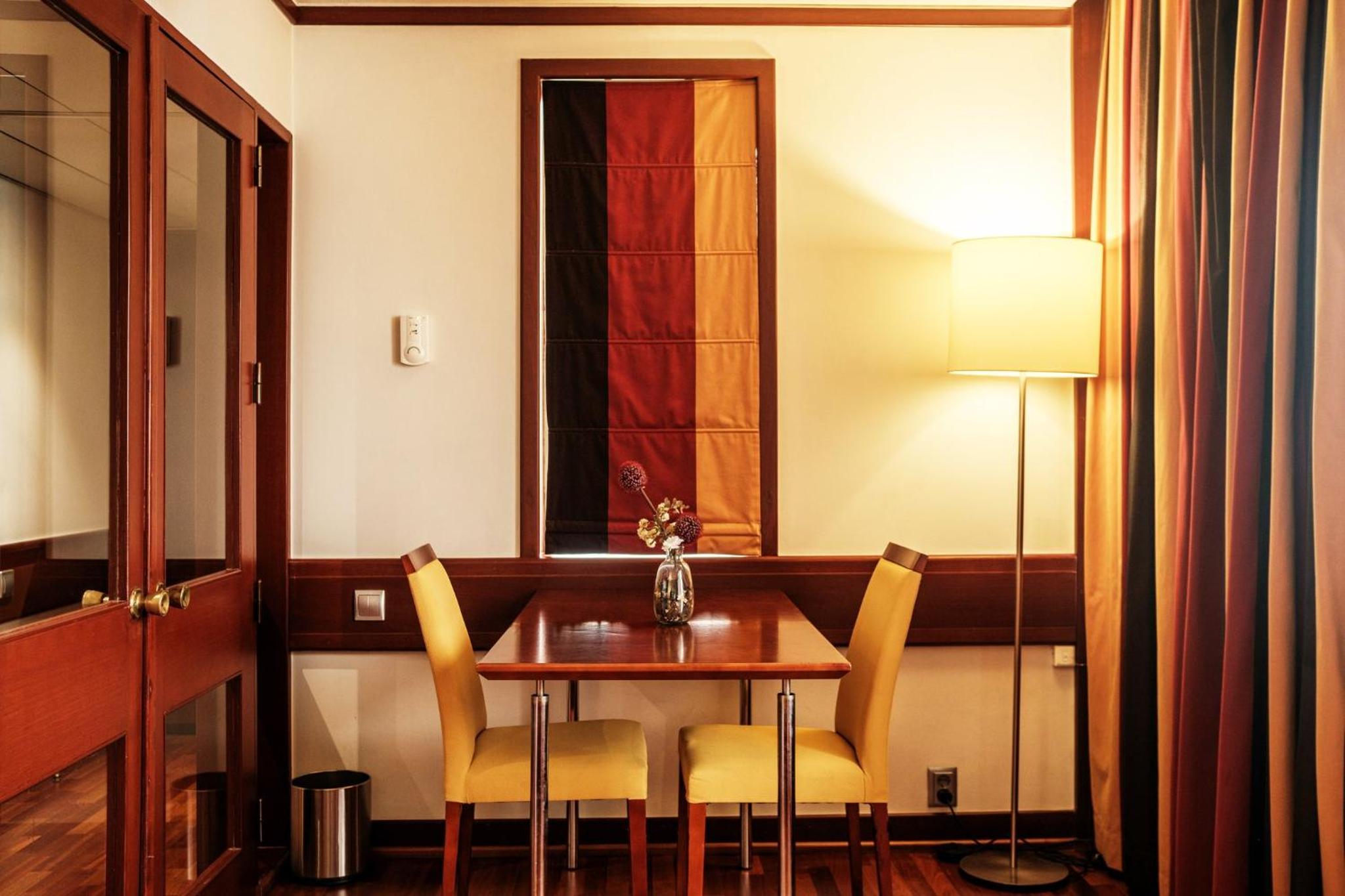 One-Bedroom King Suite with Sofa Bed