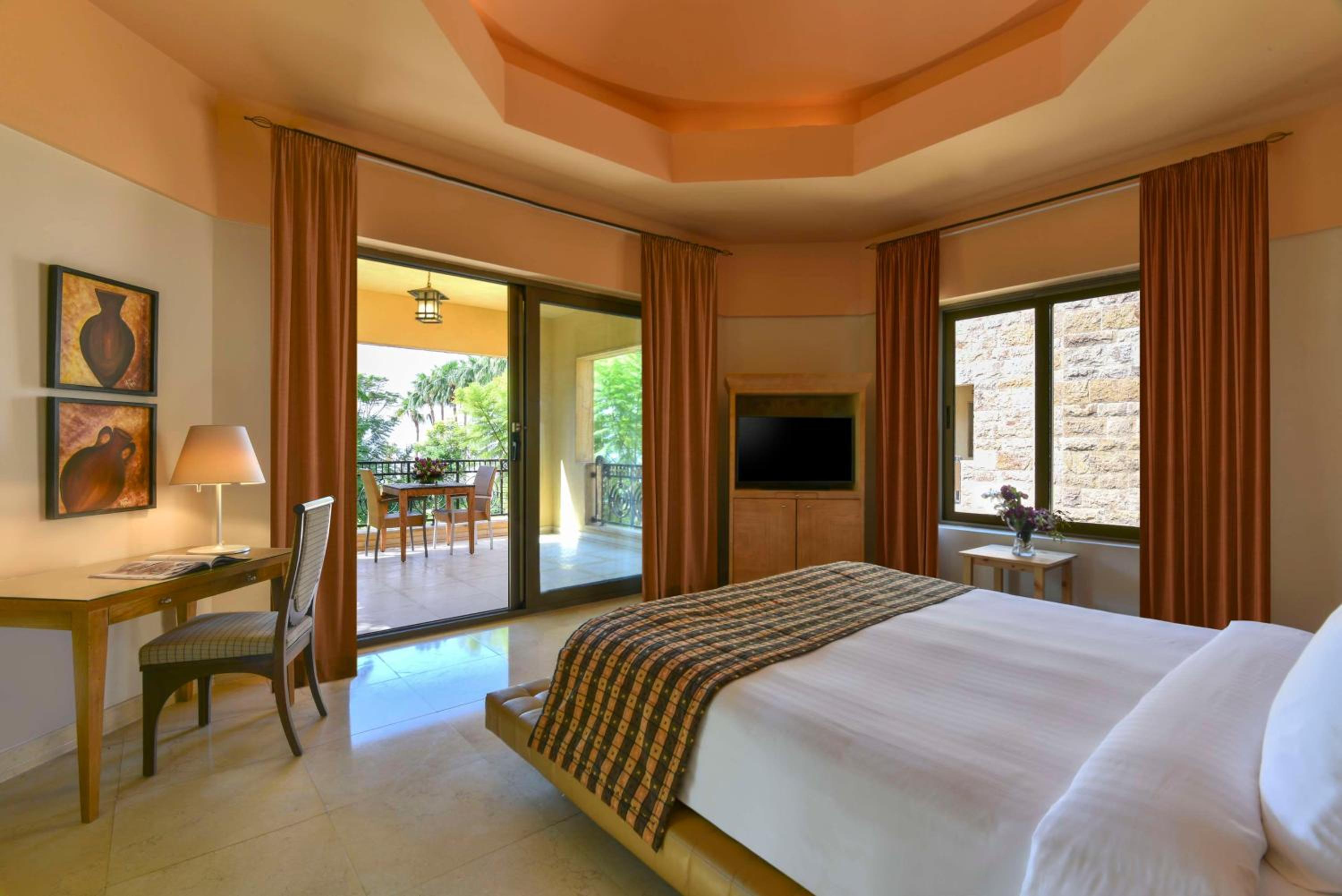 Ishtar Terrace Room