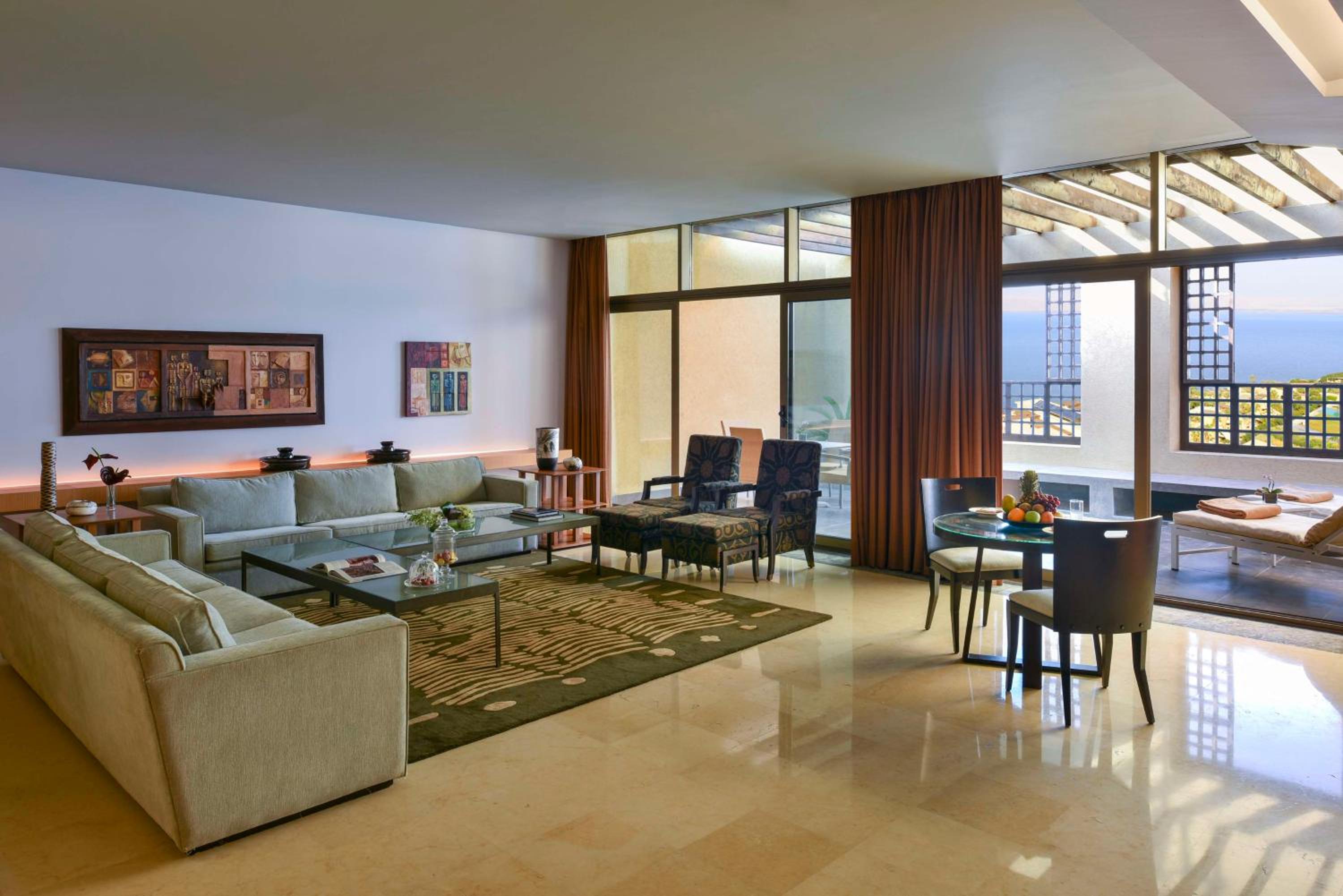 Penthouse Suite