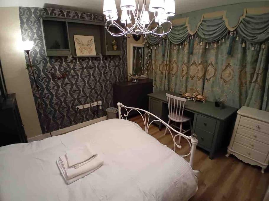 One-Bedroom House photo 2