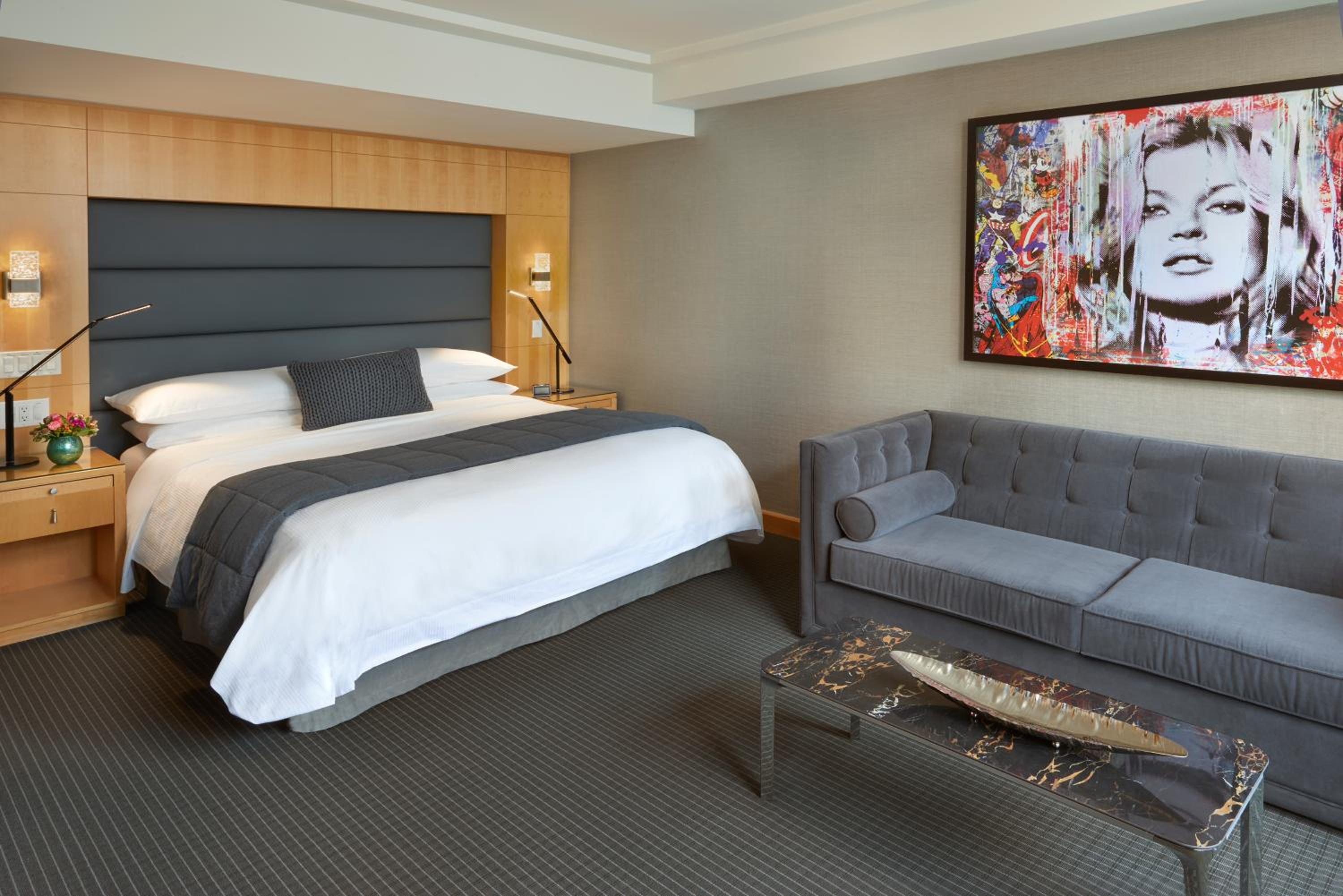 Luxury King Room