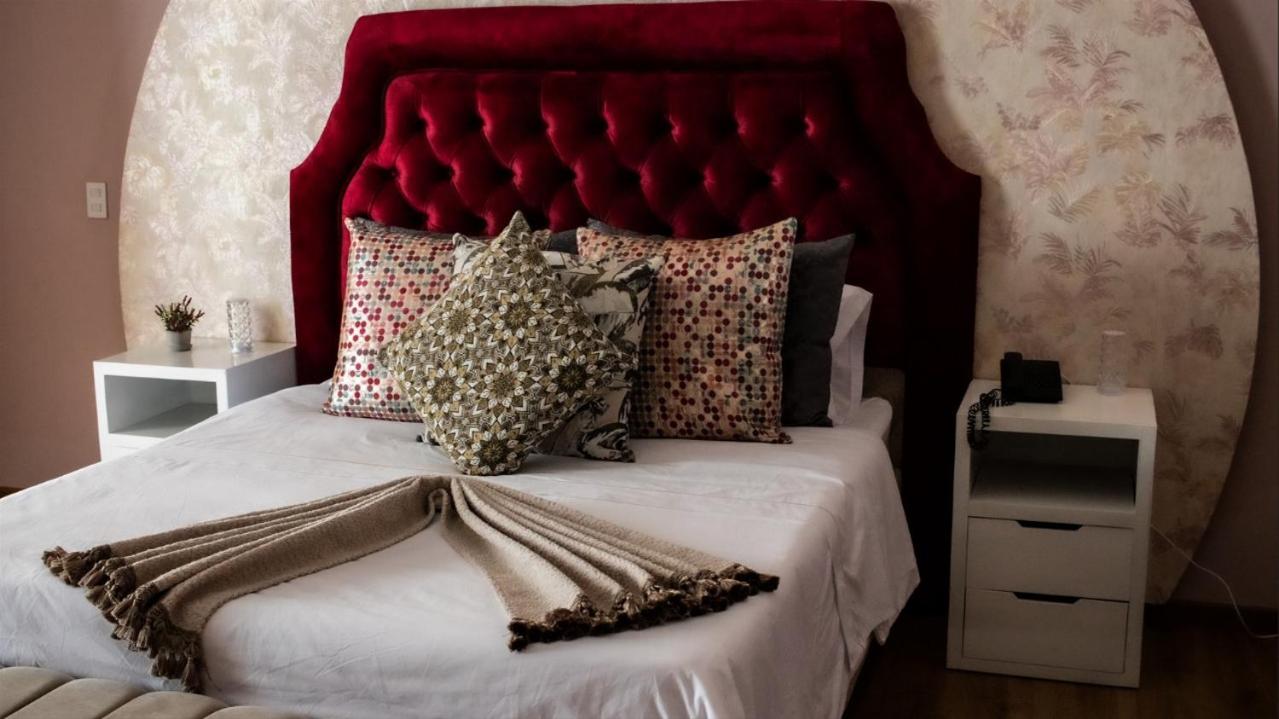 Deluxe Double Room with Bath photo 1