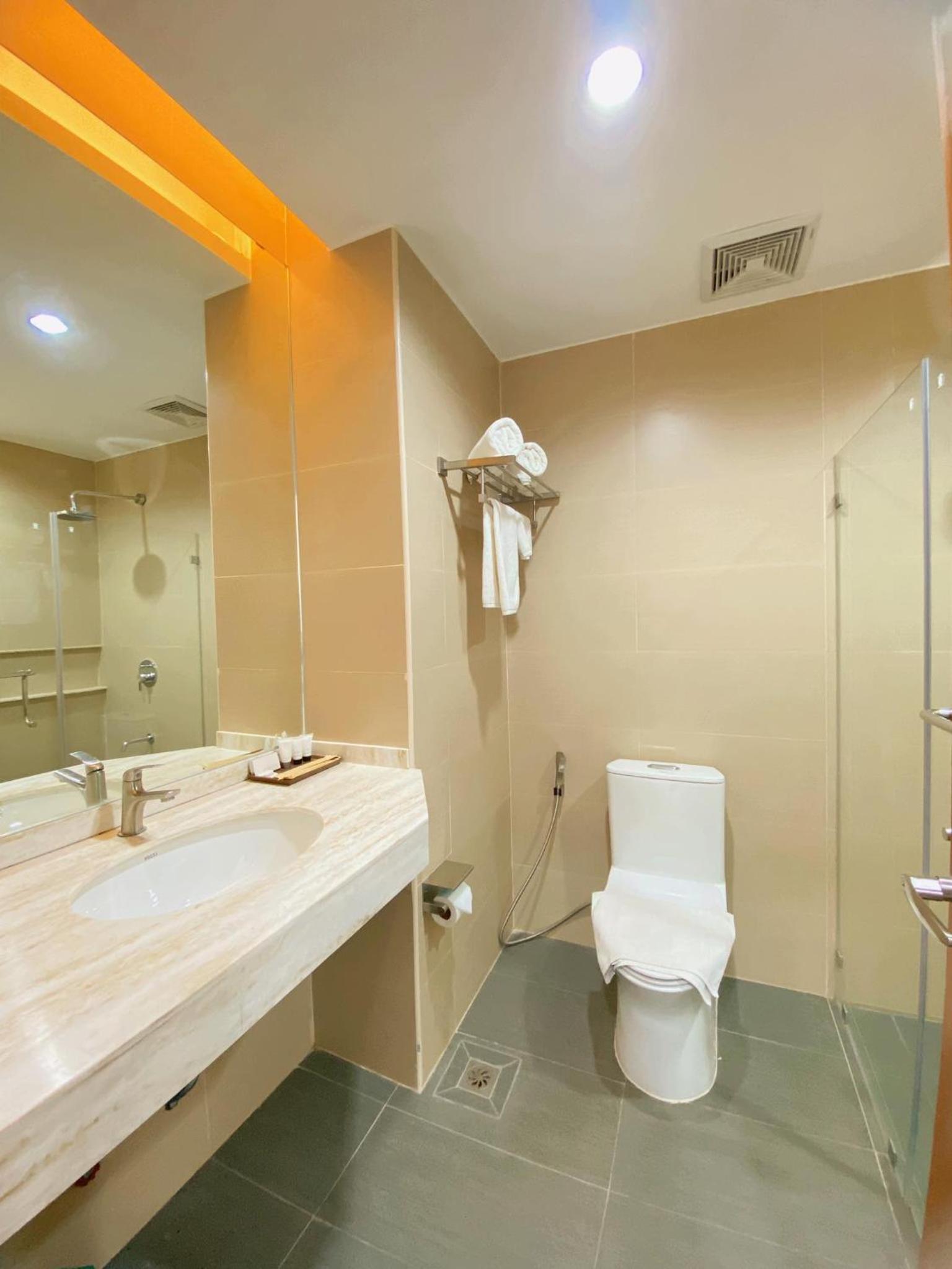 Deluxe Double Or Twin Room photo 3