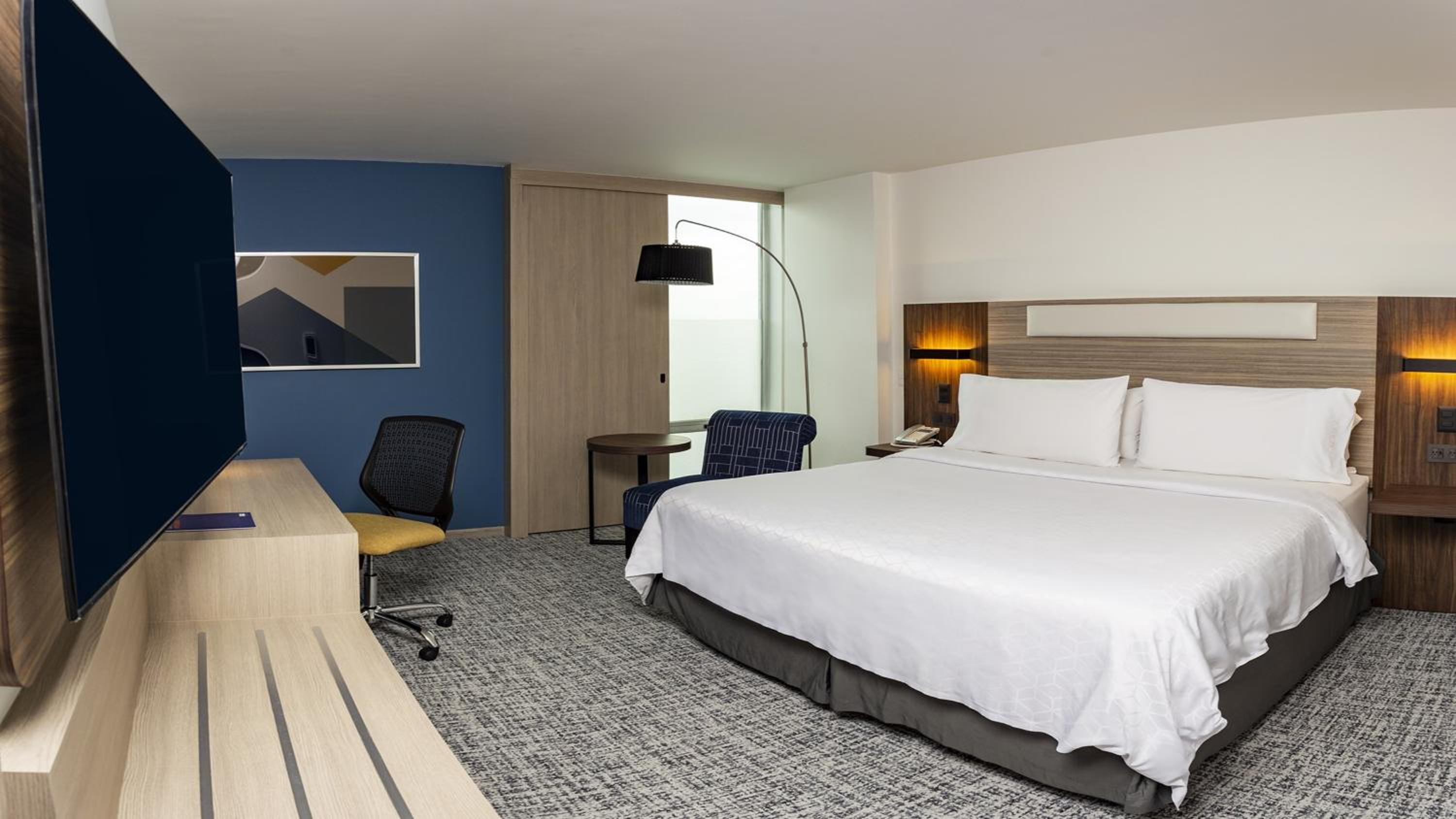 Standard Room - Photo 10