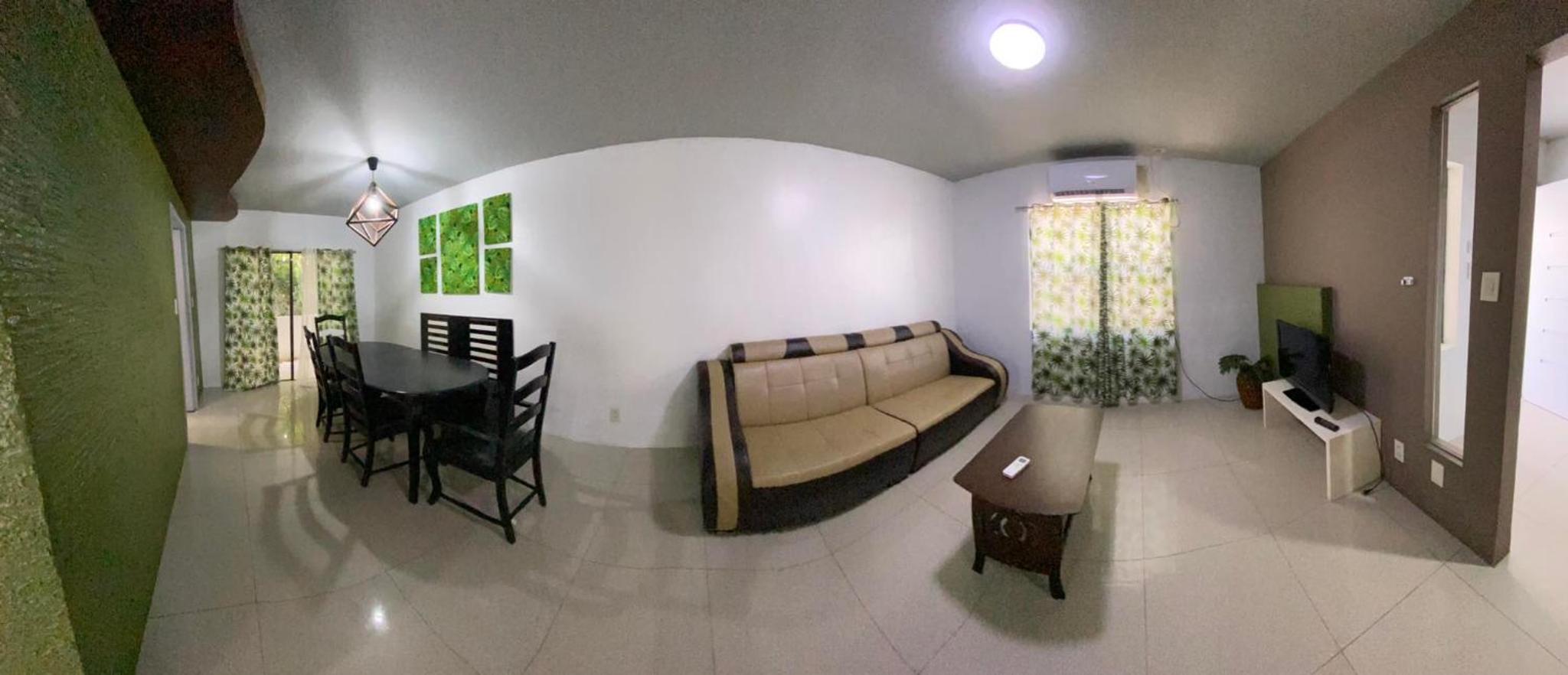 Deluxe Apartment photo 2