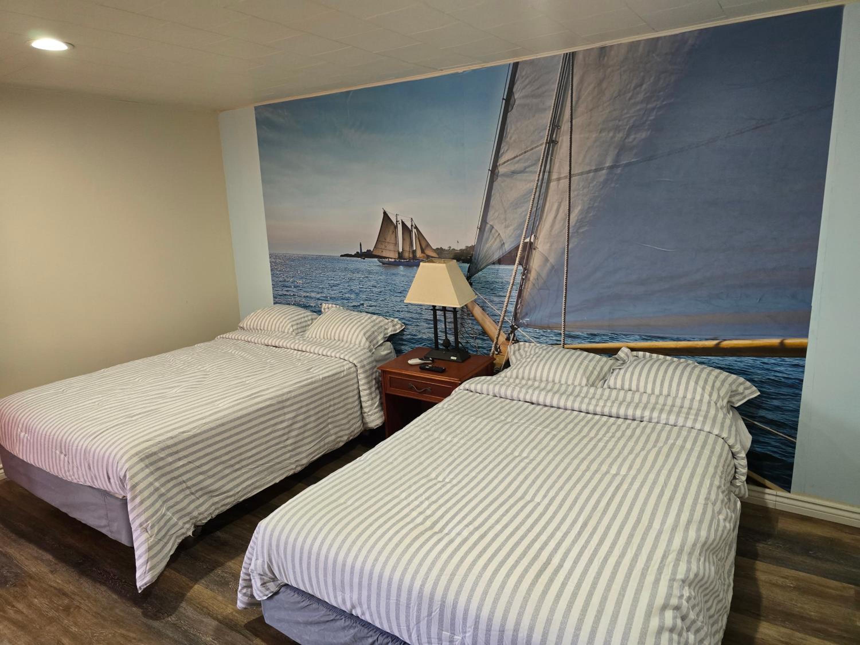 Deluxe Double Room - Photo 11