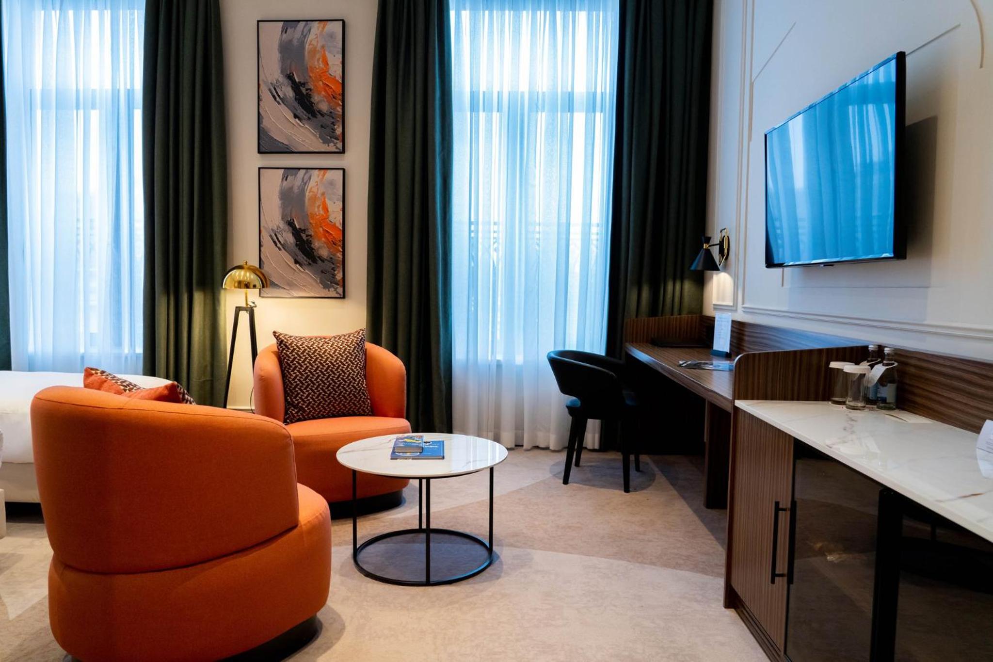 Standard Twin Room - Photo 6