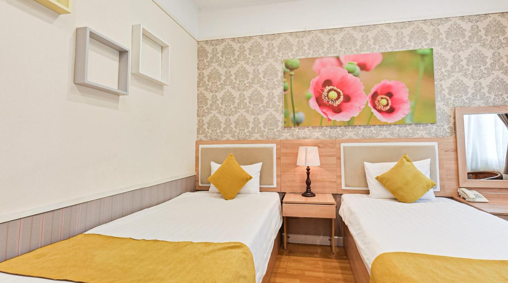 Twin Room with Garden View photo 1