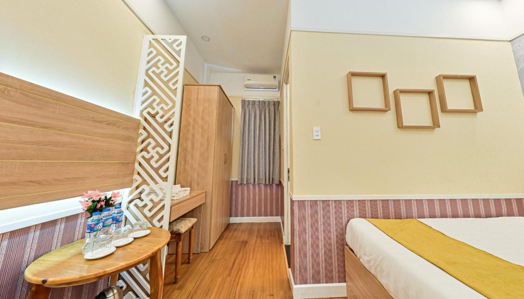 Standard Double or Twin Room - Photo 3