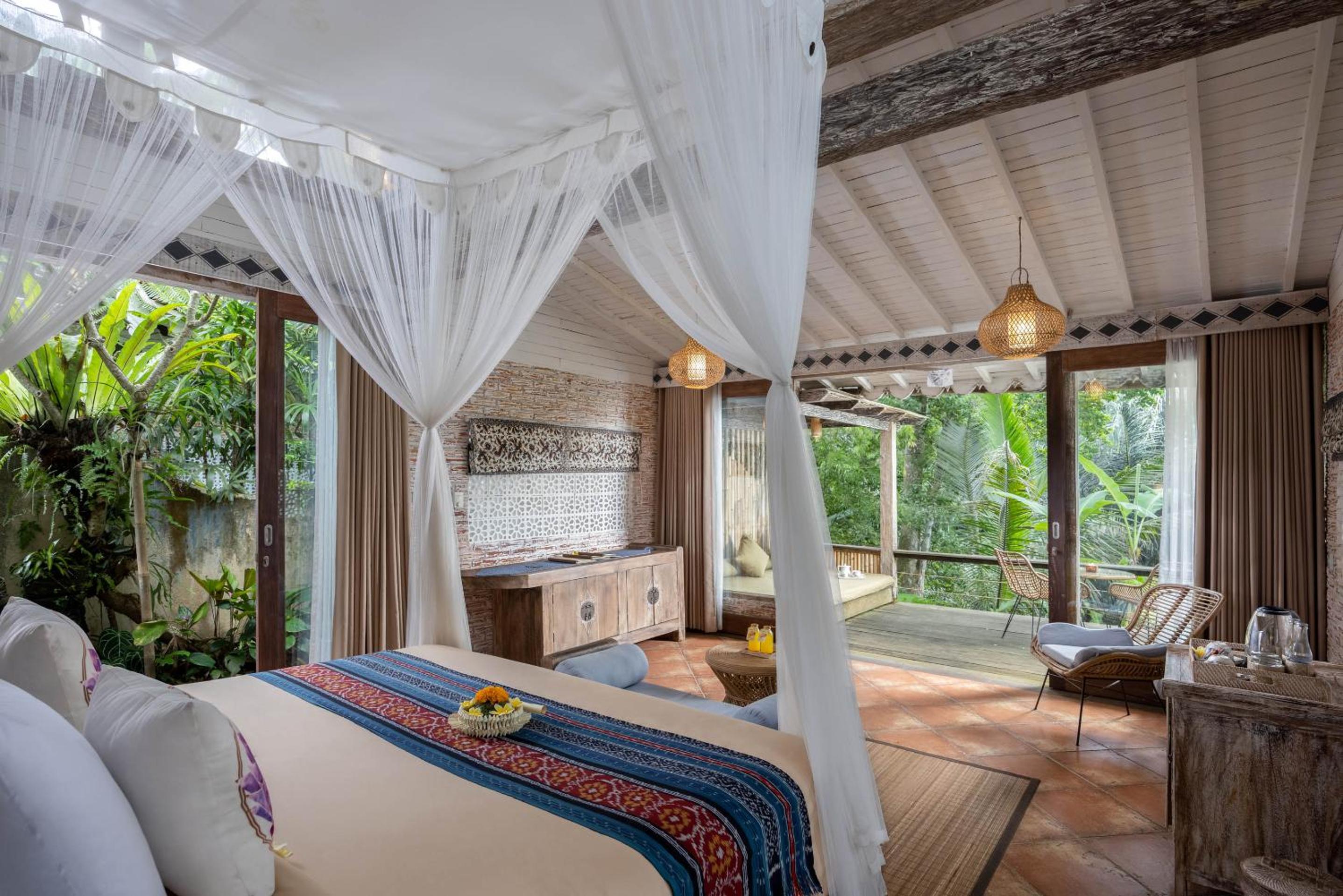 One-Bedroom Jungle Villa with Welcome Massage  - Photo 1
