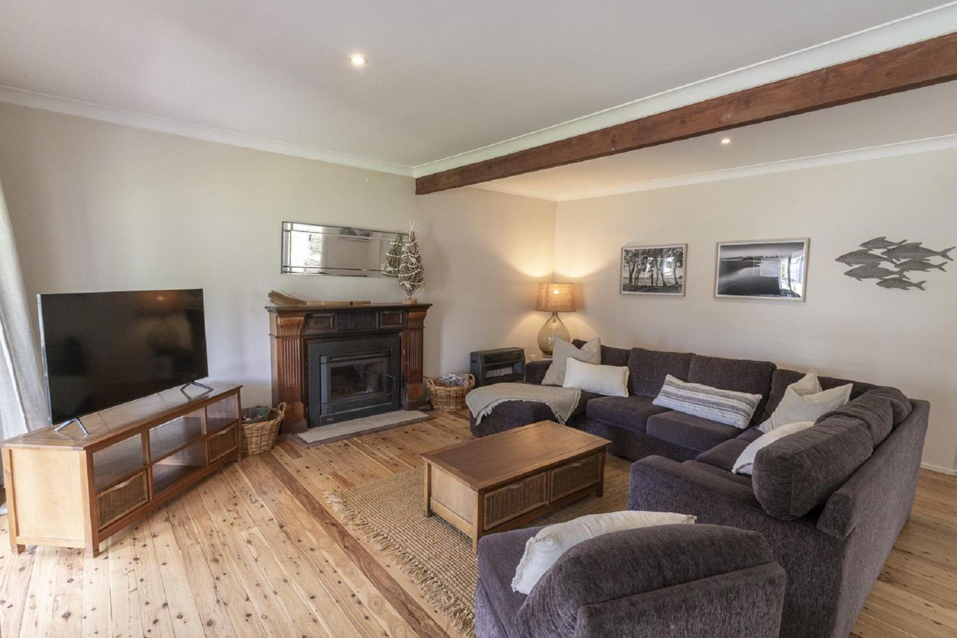 Three-Bedroom House photo 1