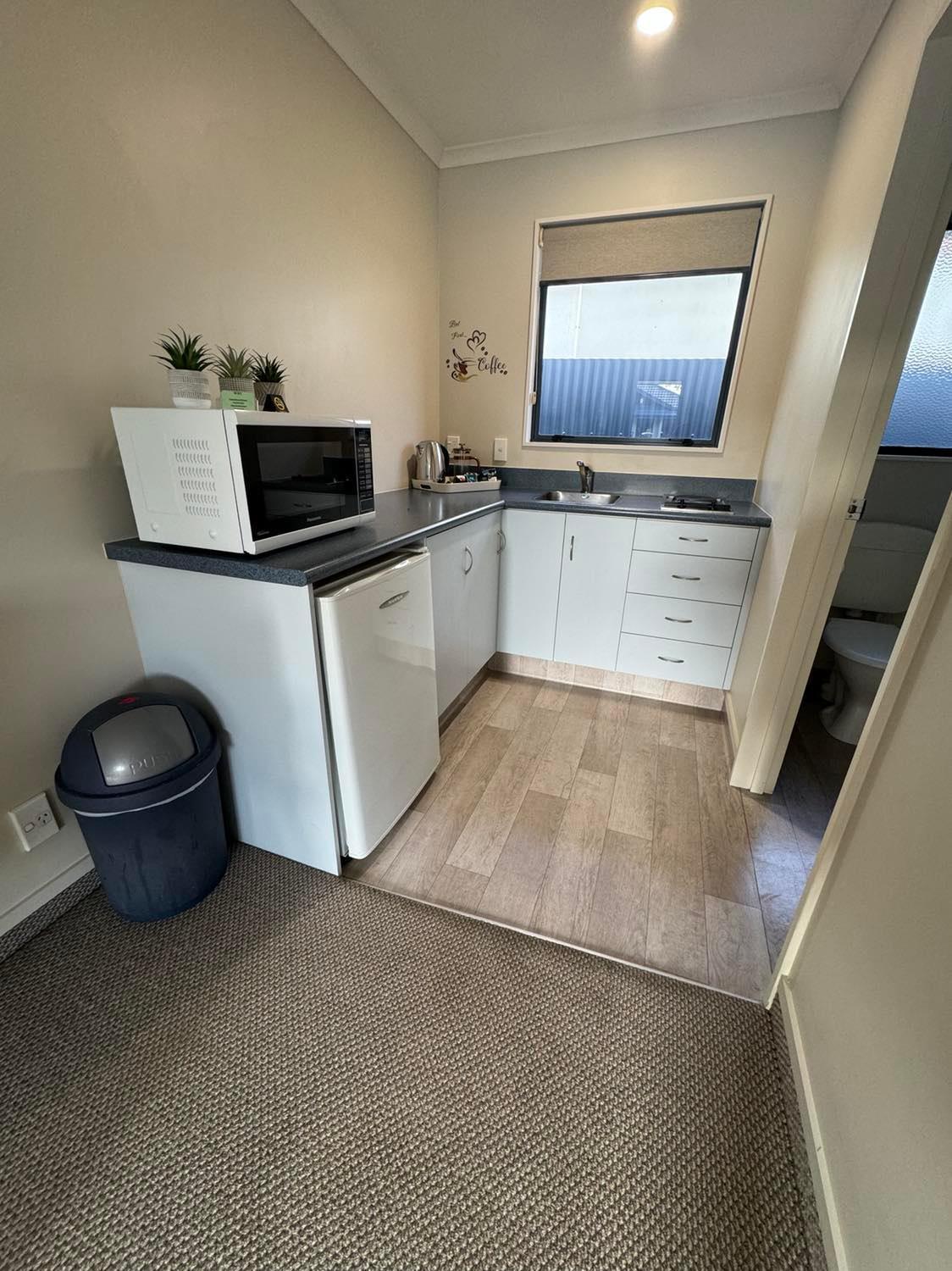 Executive Studio with Spa Bath  - Photo 4