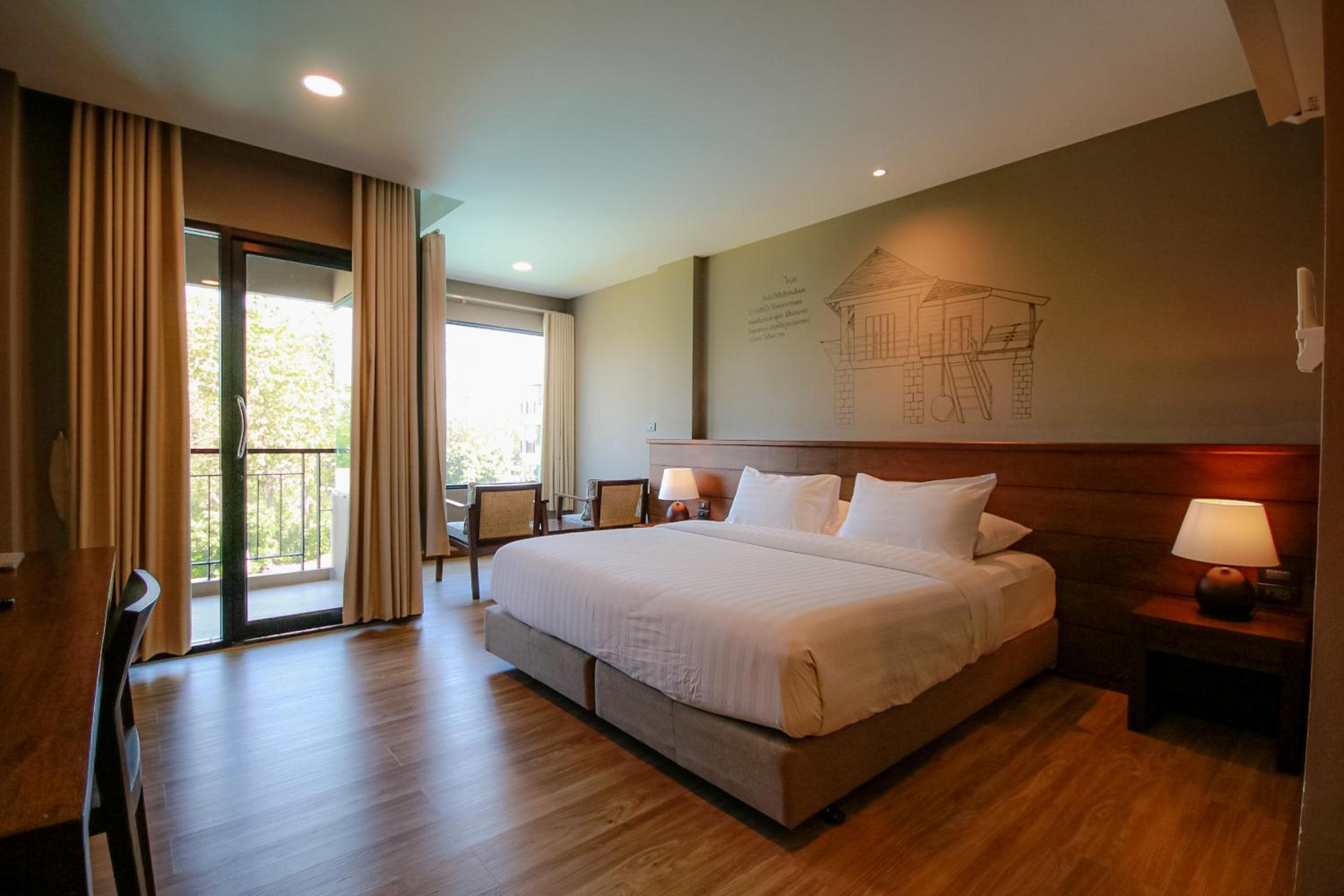 Superior King Room - Photo 2