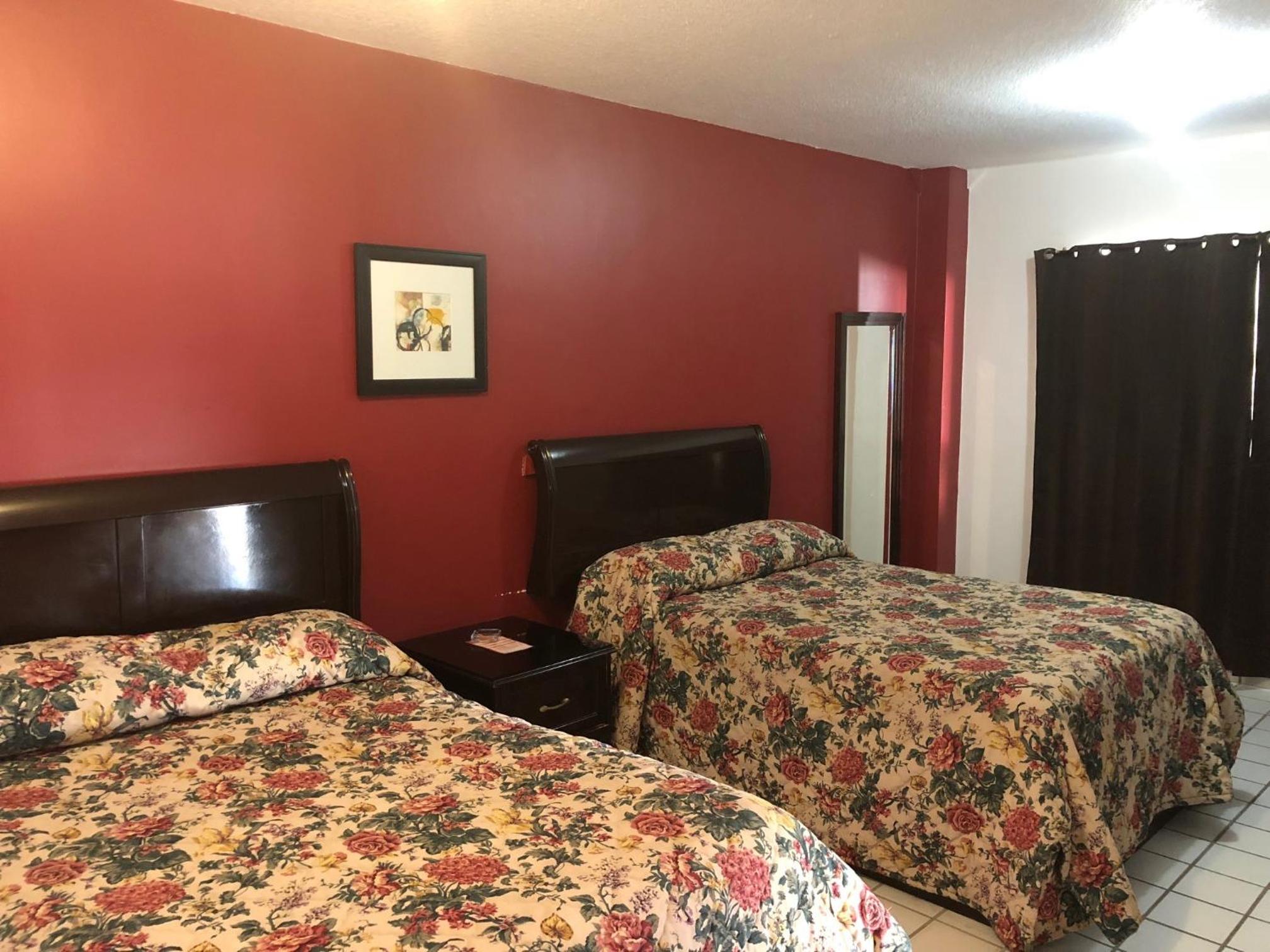 Quadruple Room photo 2