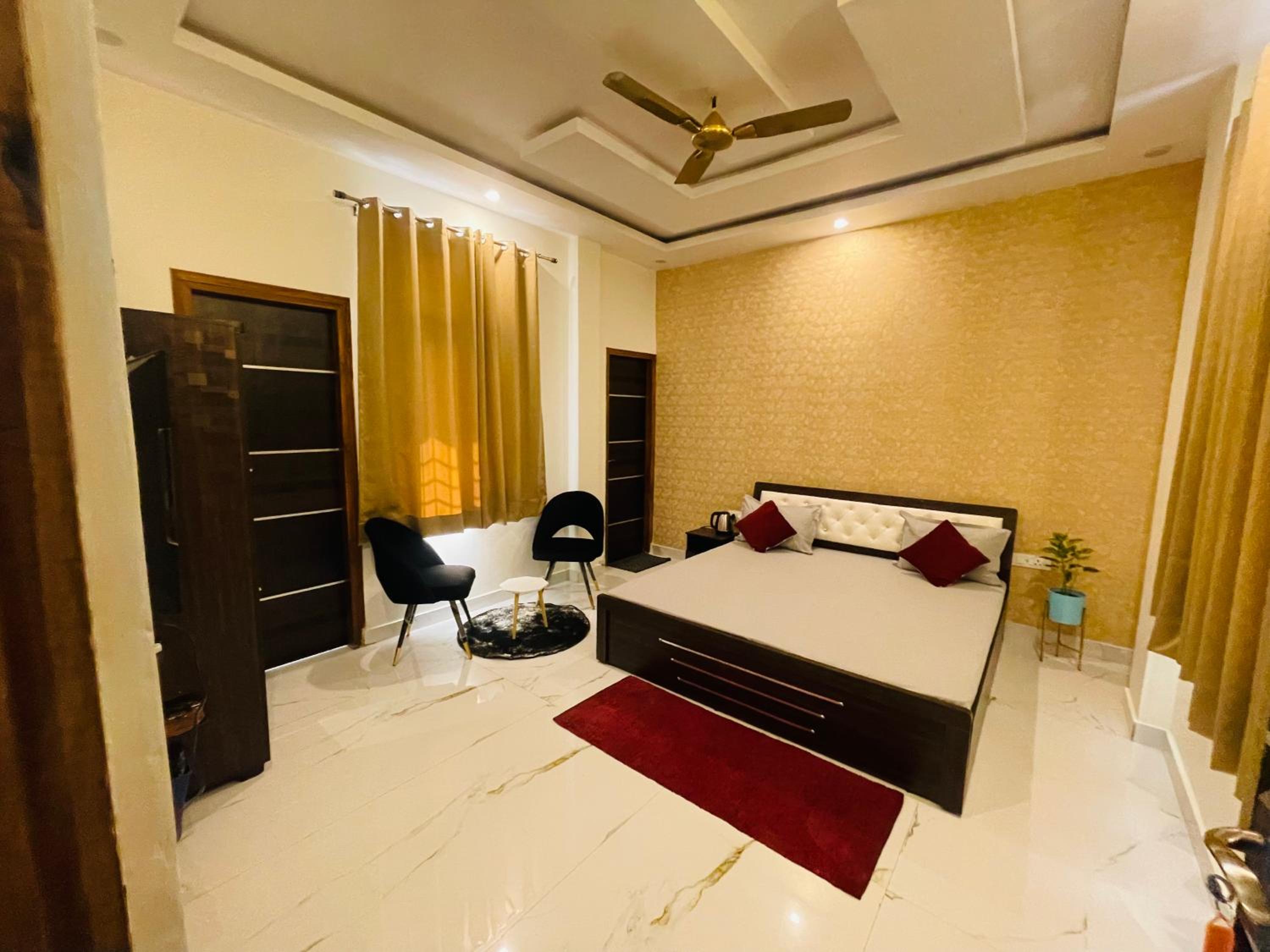 Two-Bedroom Suite photo 3