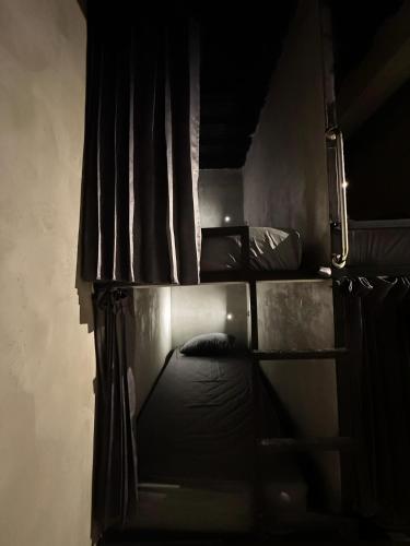 Bed in 6-Bed Dormitory Room photo 1