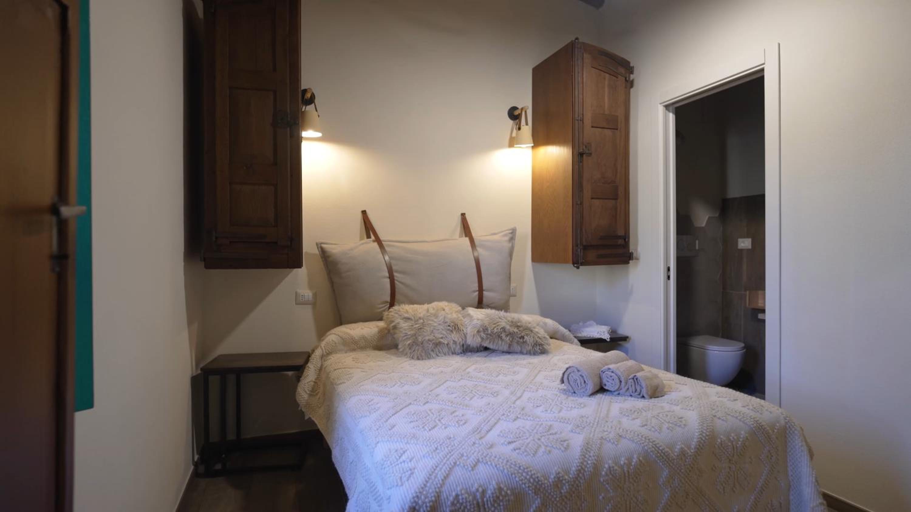 Small Double Room photo 2