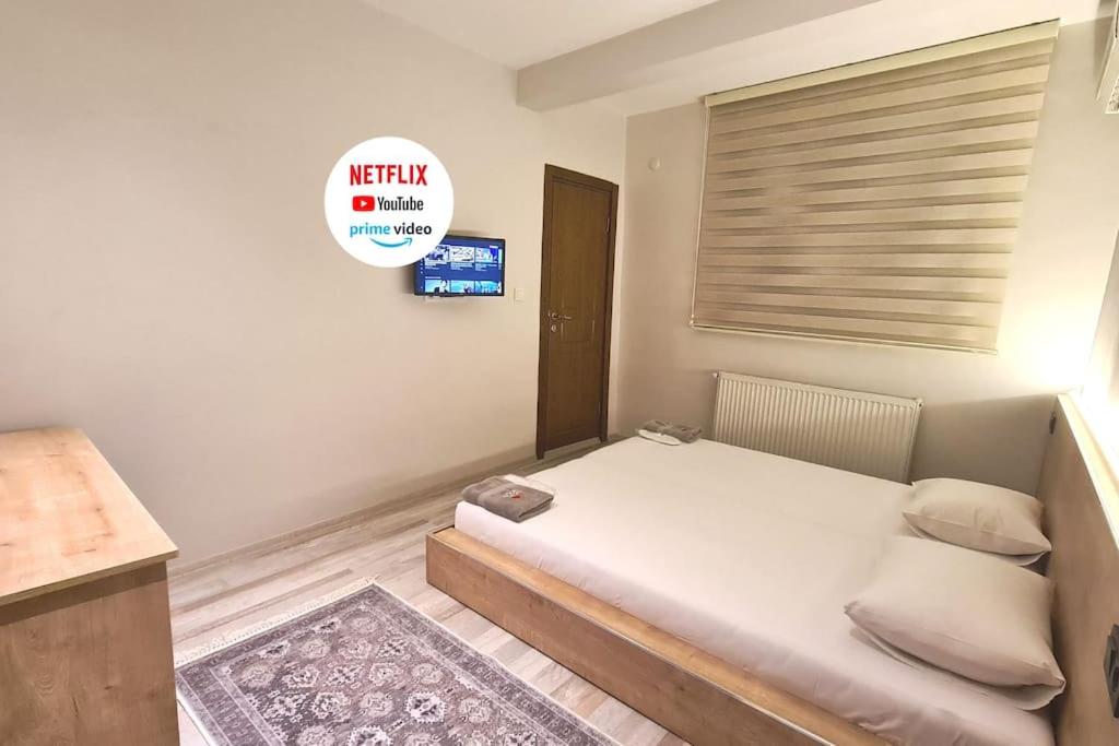 Economy Double Room photo 2