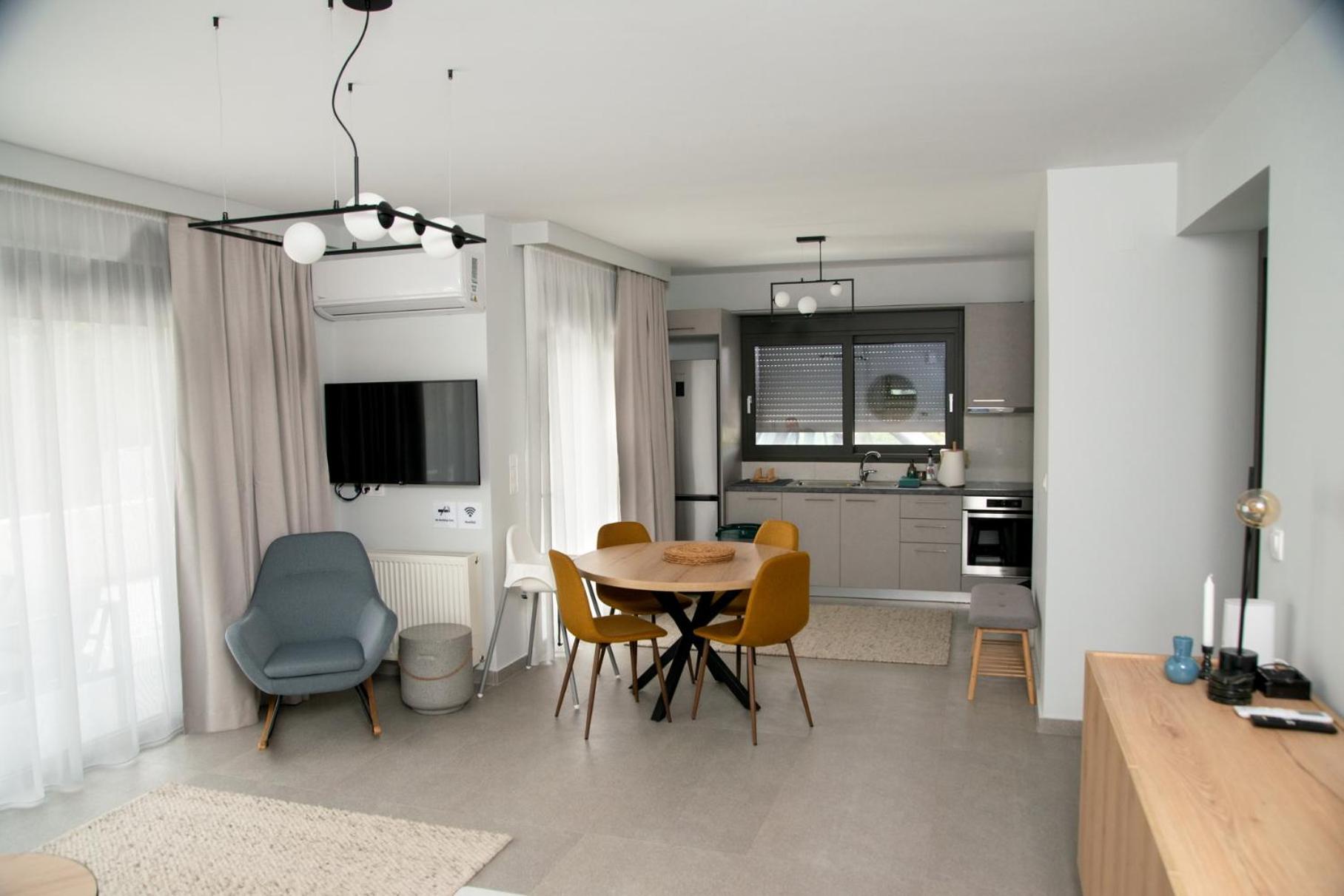 Two-Bedroom Apartment photo 3