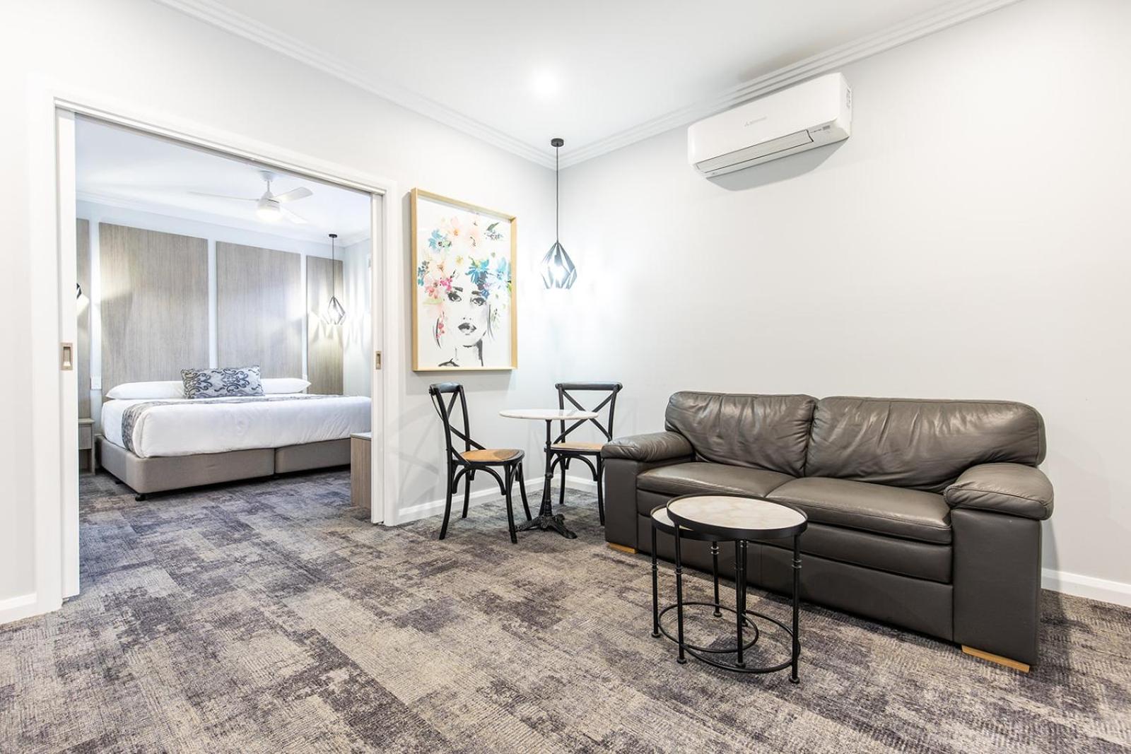 Superior King Room