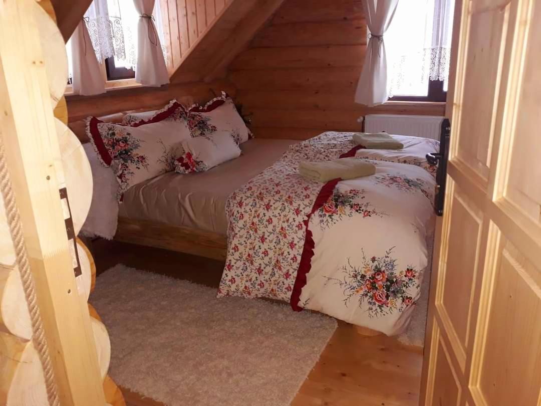 Three-Bedroom Chalet photo 3