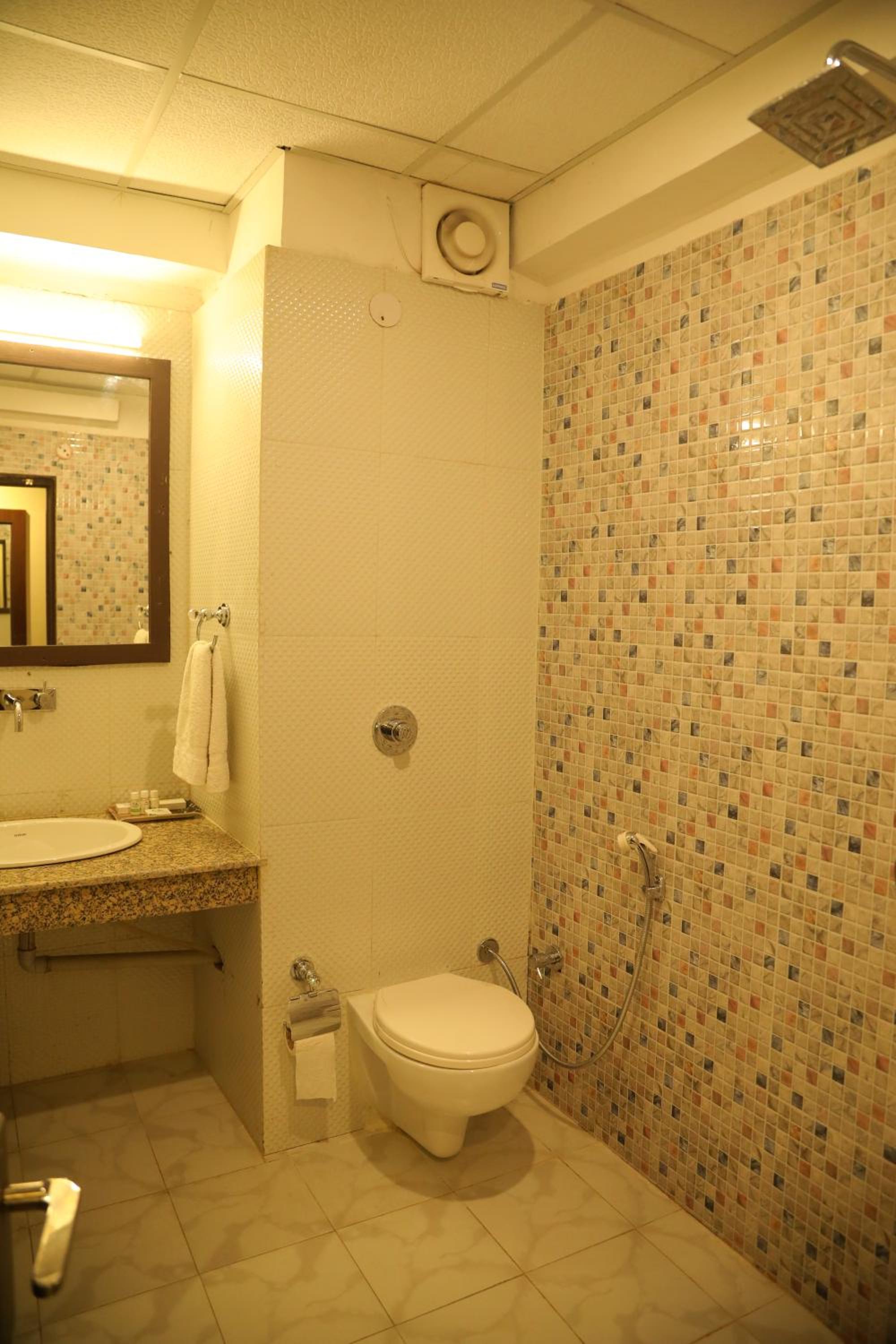 Deluxe Room - Photo 2