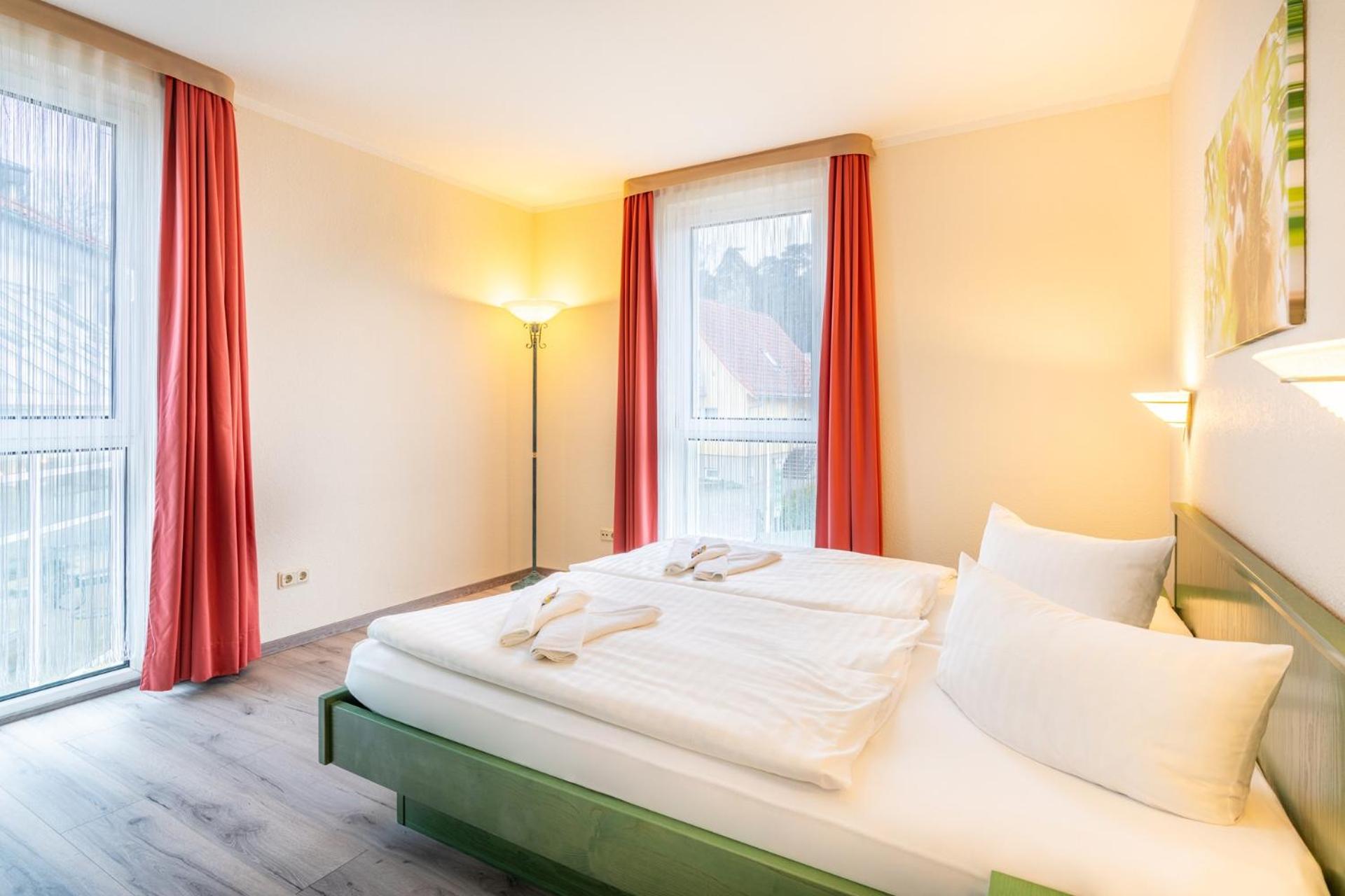 Budget Two-Bedroom Apartment with Balcony photo 3