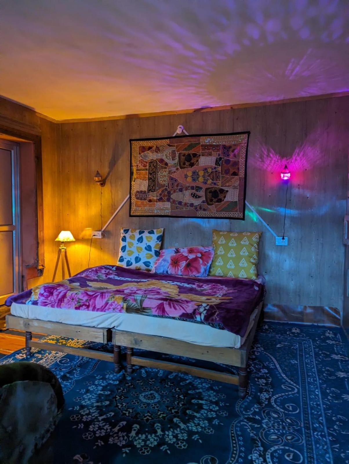 Superior Double or Twin Room with Mountain View photo 2