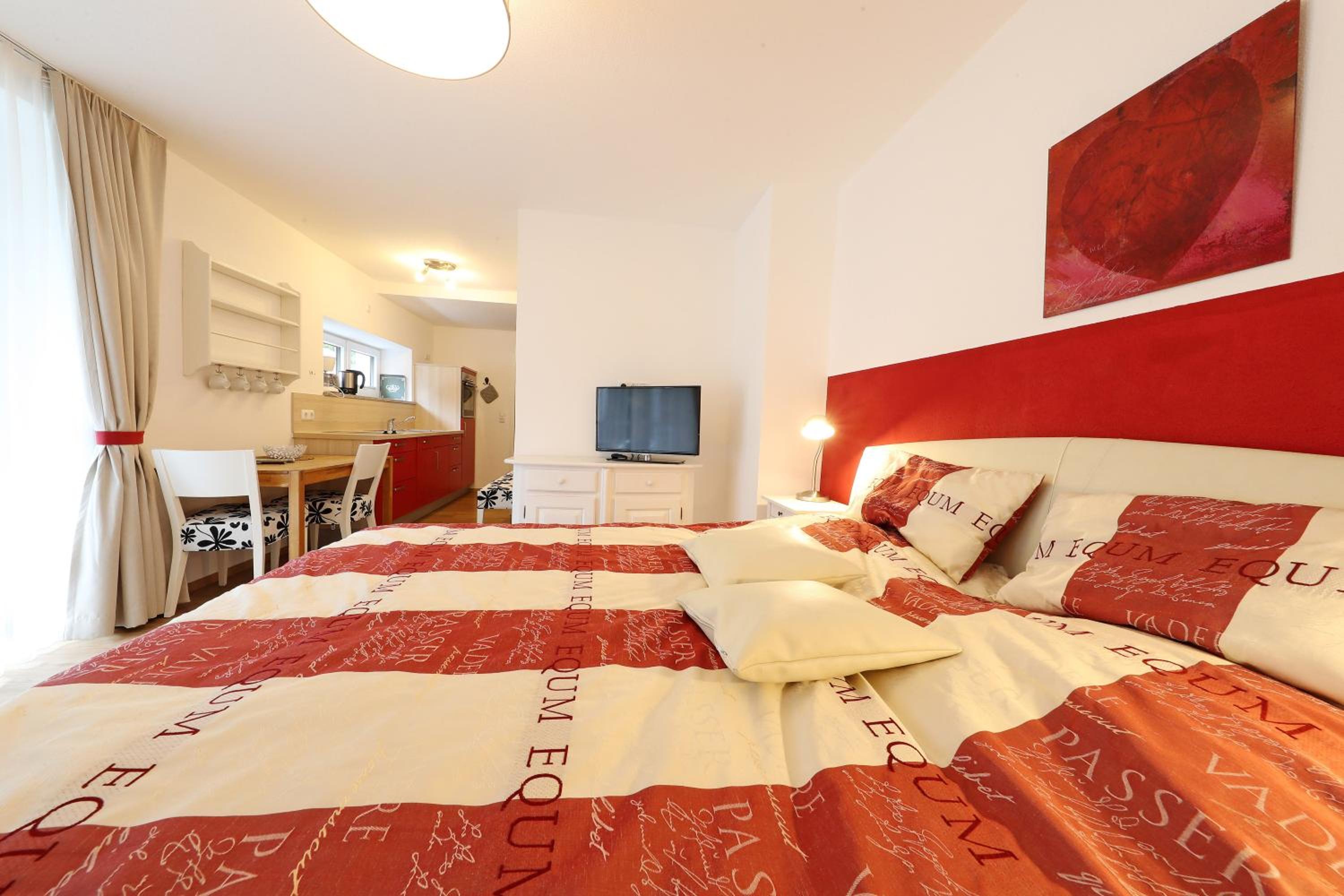 Standard Apartment photo 2