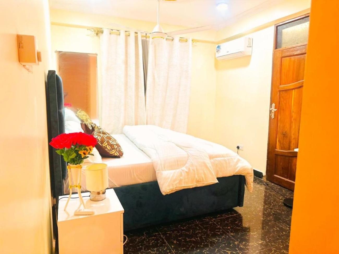 Budget Double Room photo 3