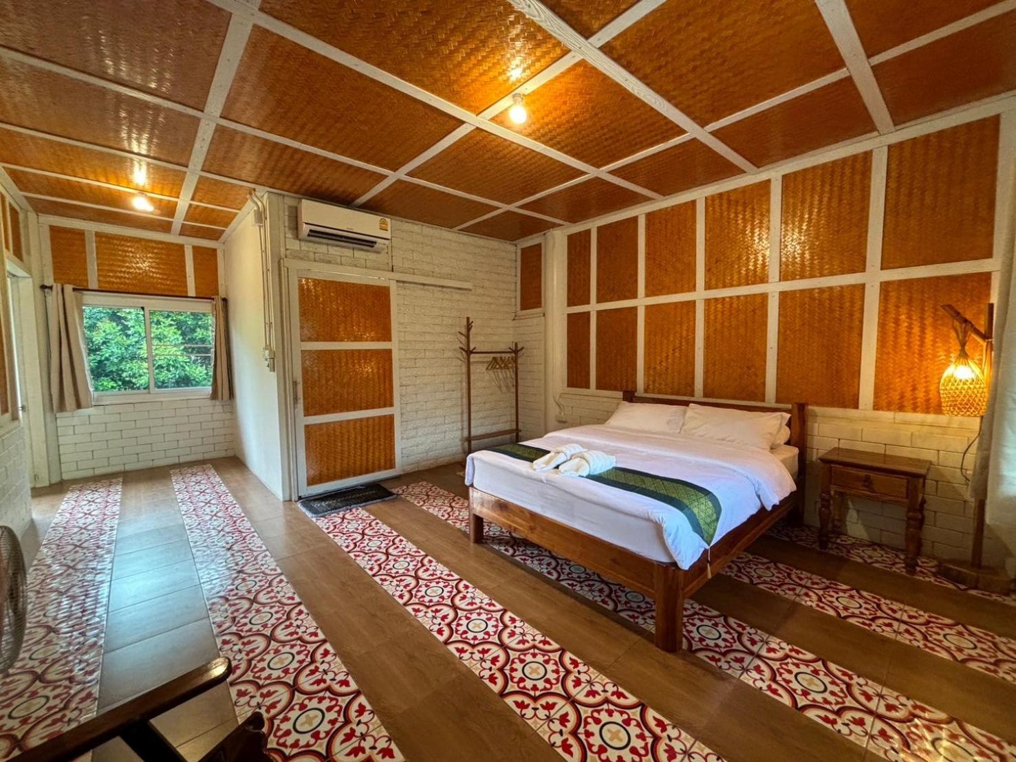 Standard Double Room - Photo 14