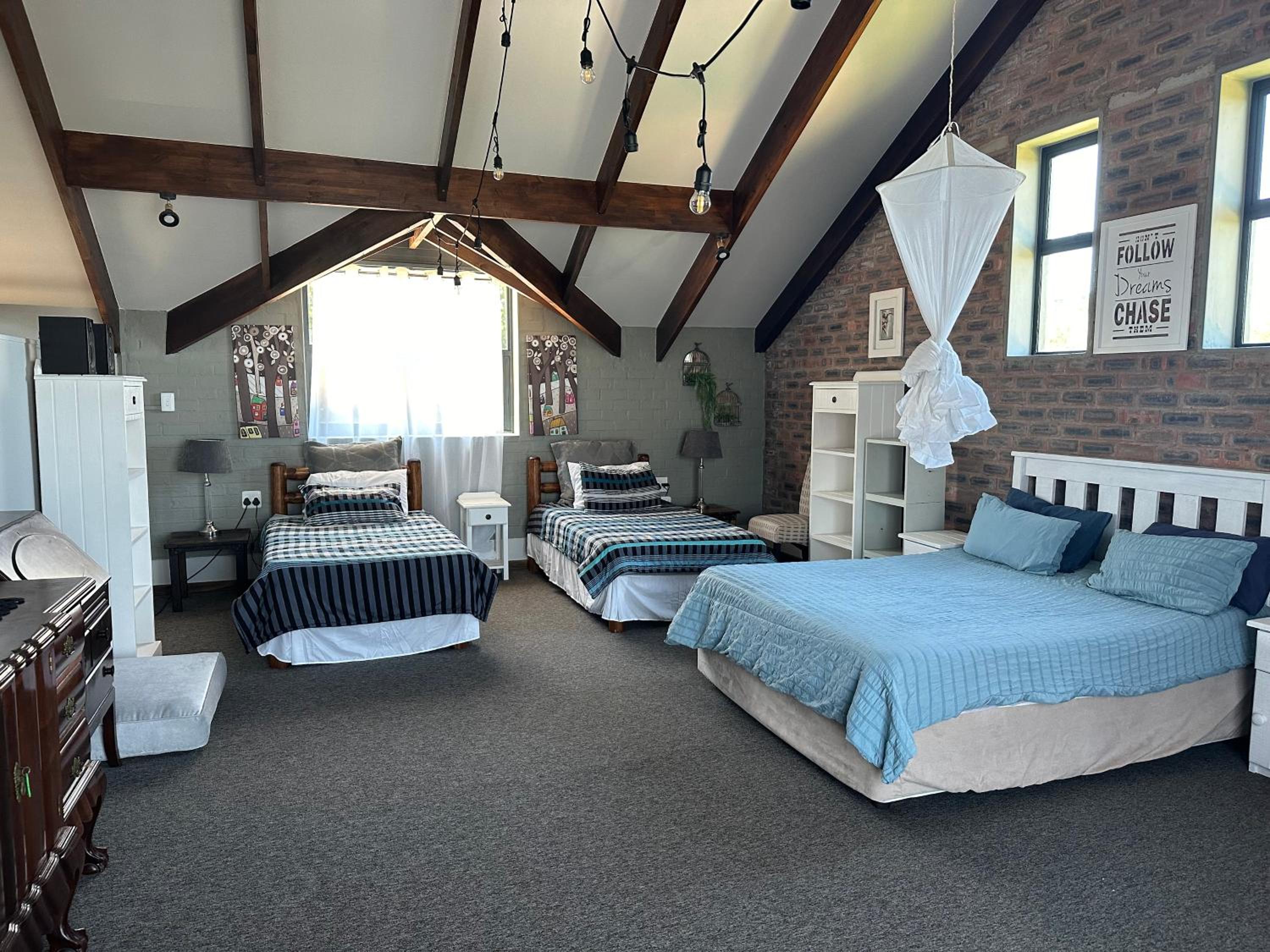 Family Room photo 1