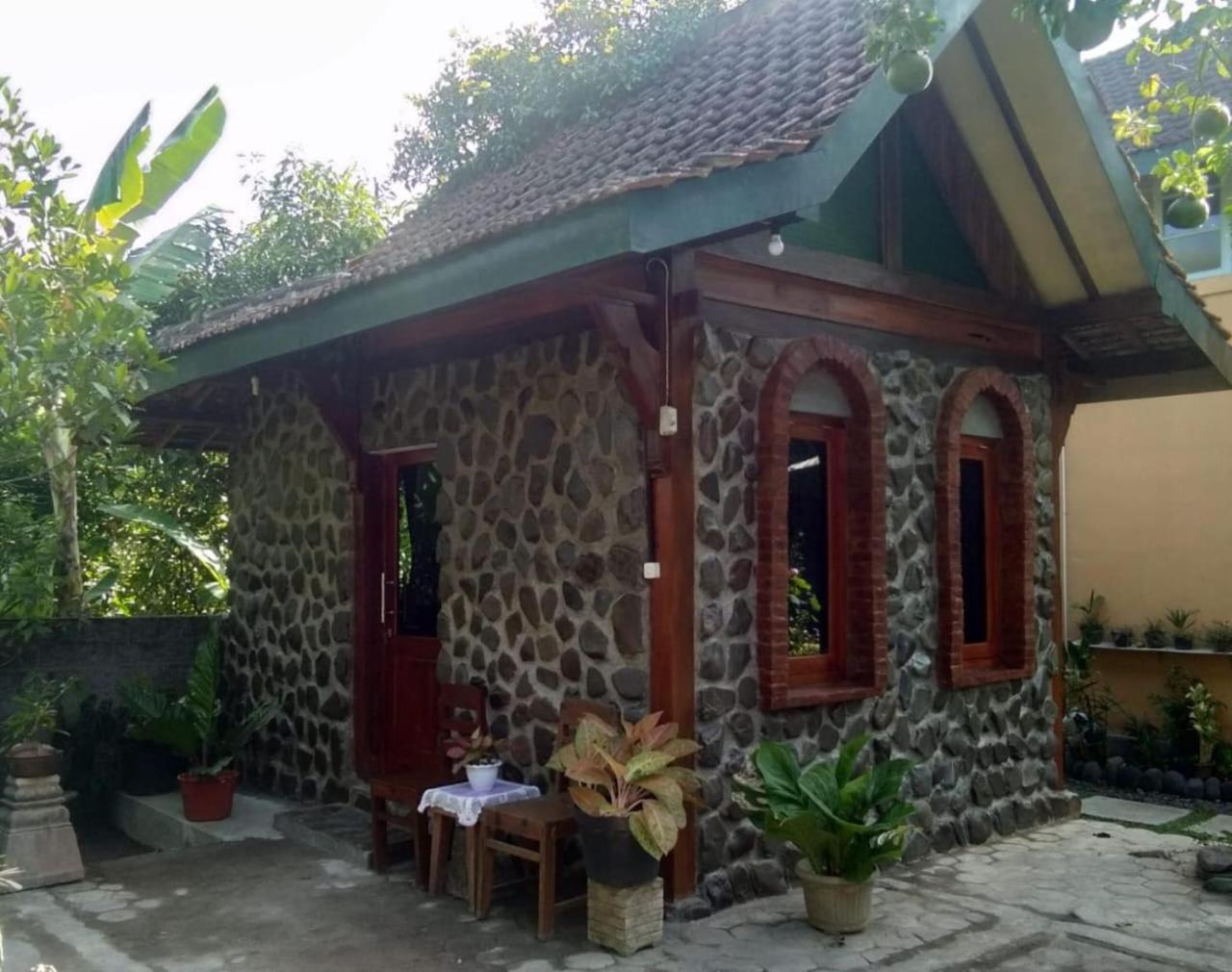 Quadruple Room with Garden View - Photo 10