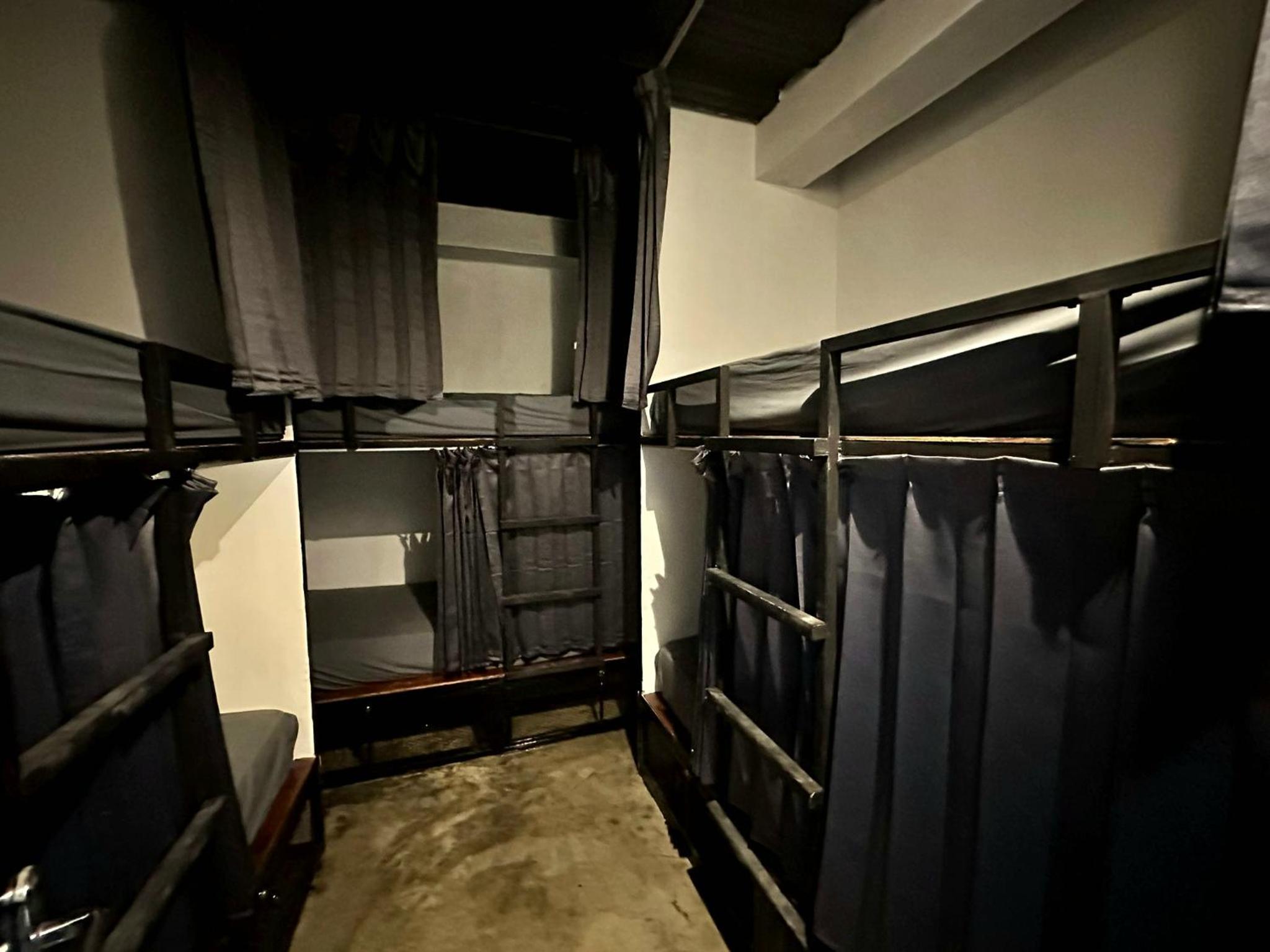 Mixed Dormitory Room photo 2