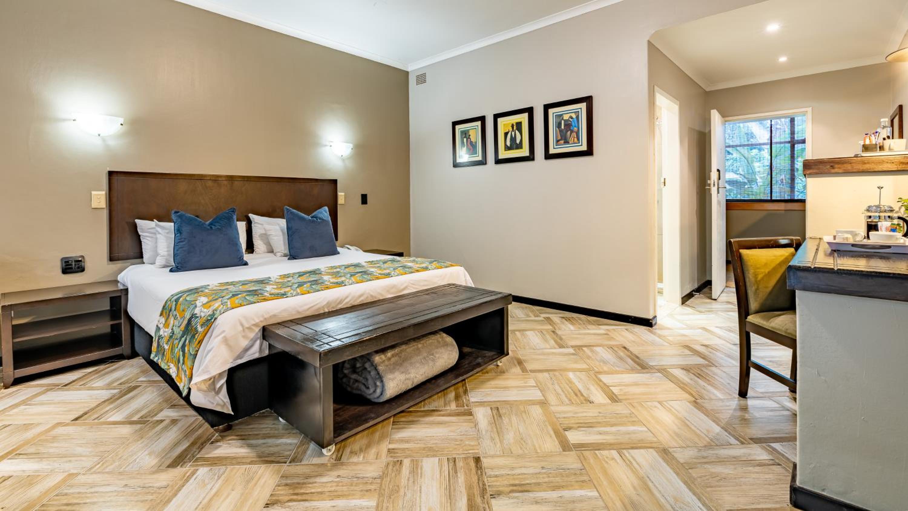 Deluxe Double Room - Photo 1