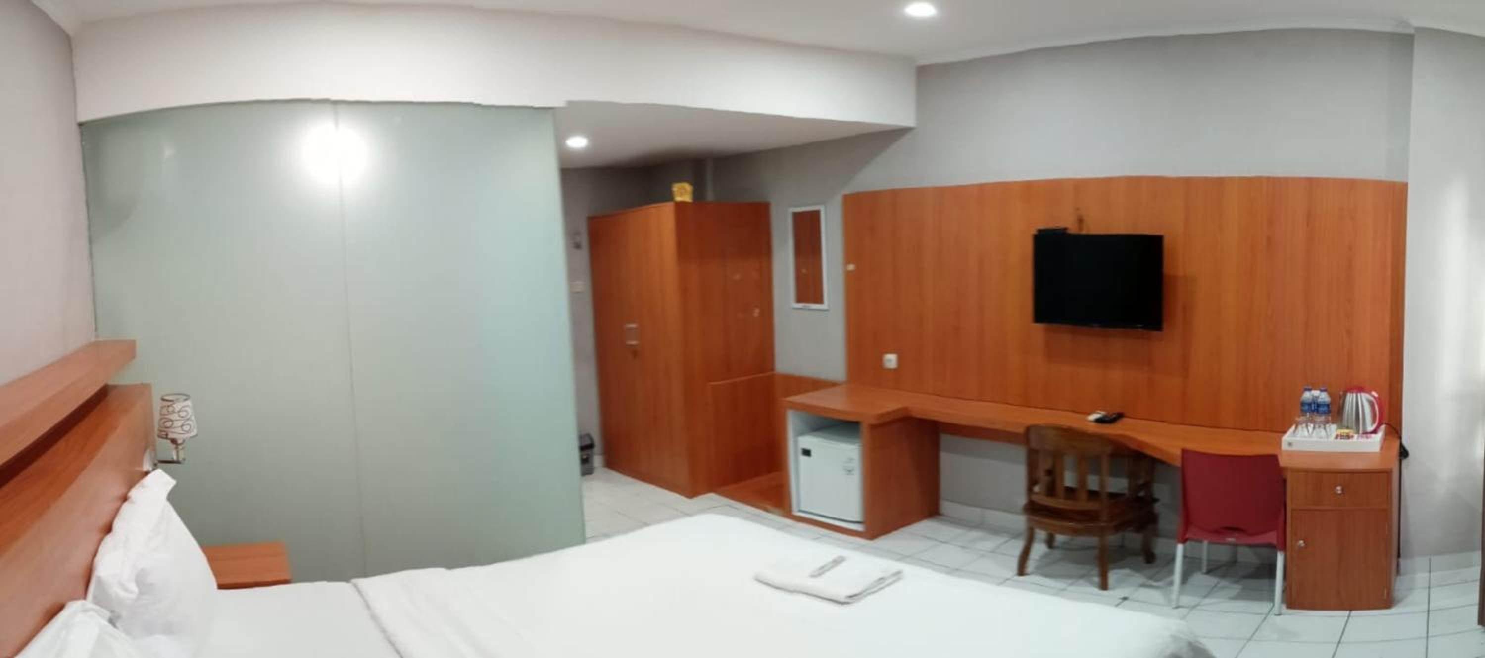 Deluxe Double Room - Photo 1