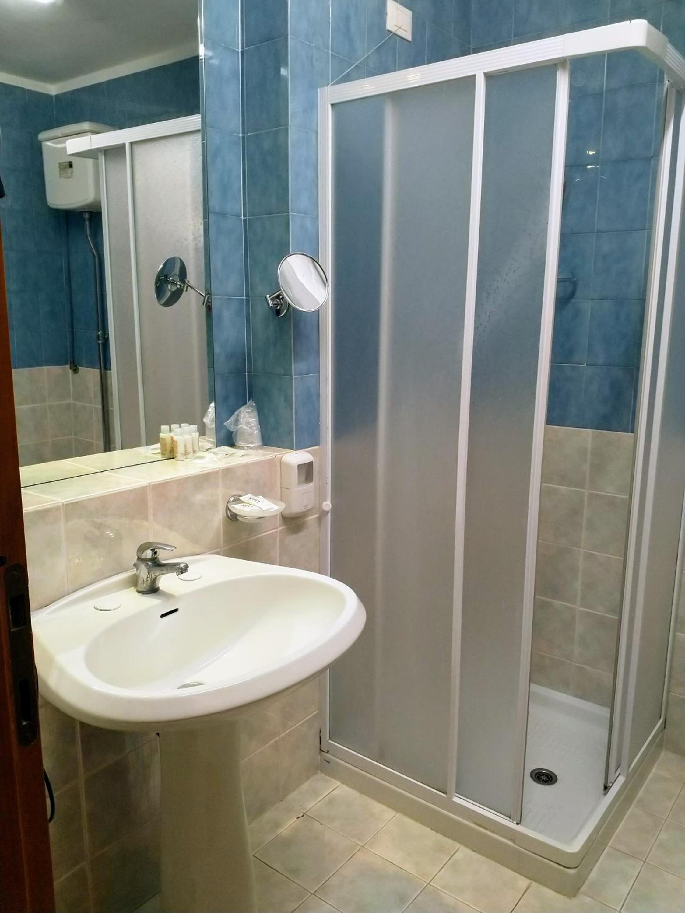 Triple Room with Private Bathroom