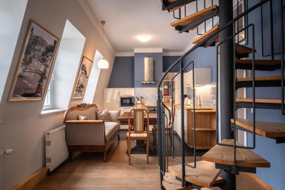 Duplex Apartment - Photo 6