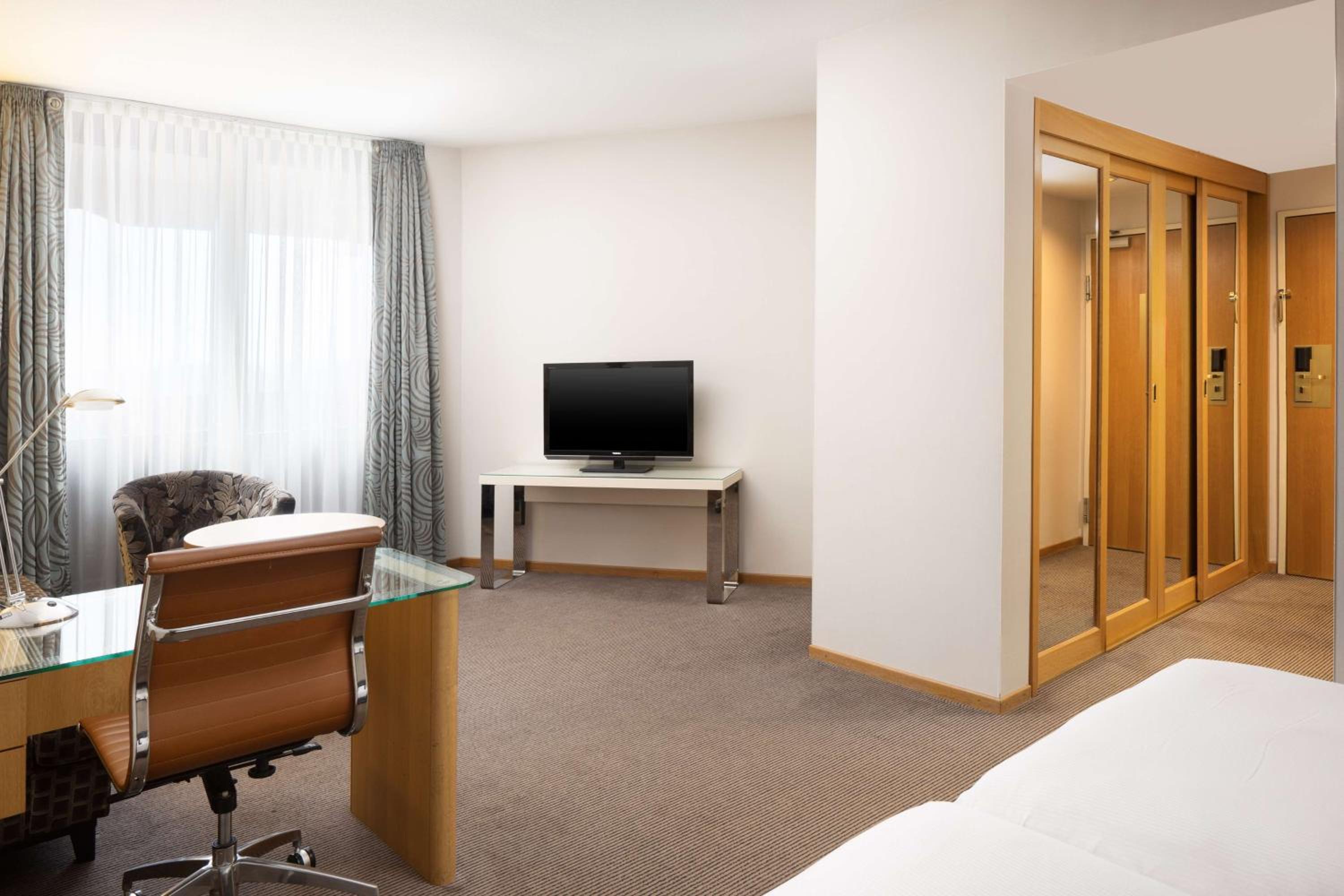 Deluxe Twin Room - Photo 7