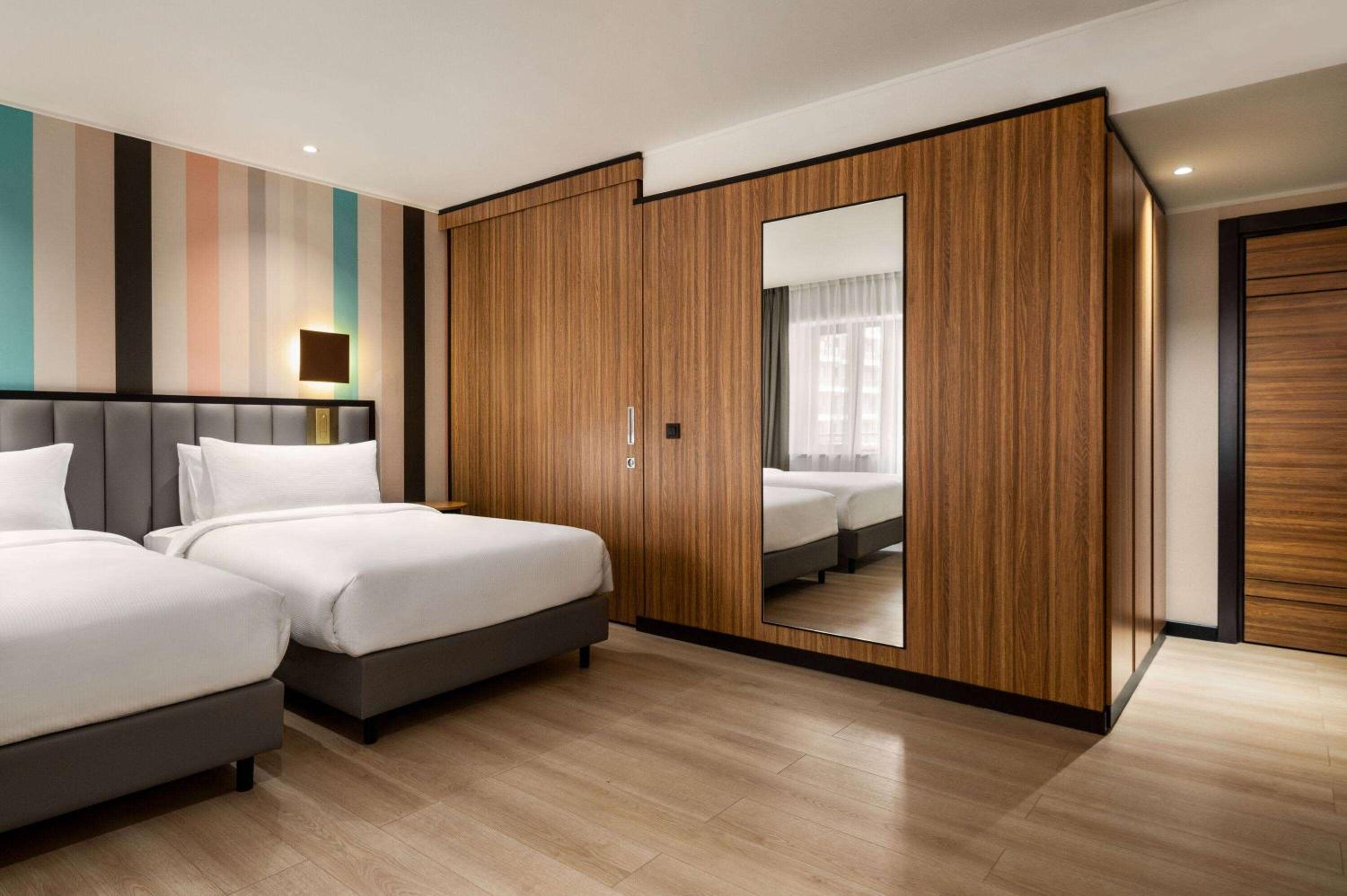 Standard Twin Room - Photo 2