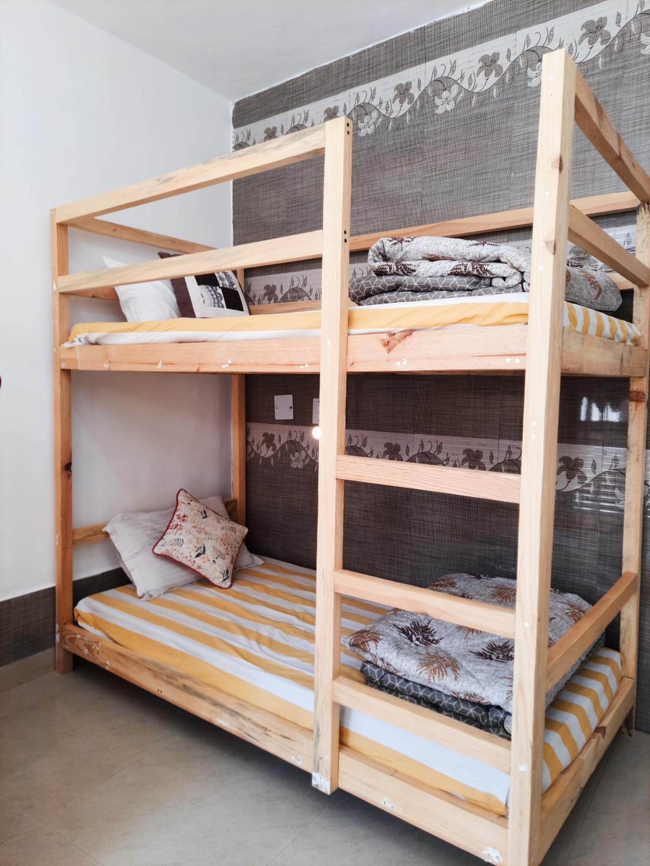 Bed in 4-Bed Female Dormitory Room photo 3