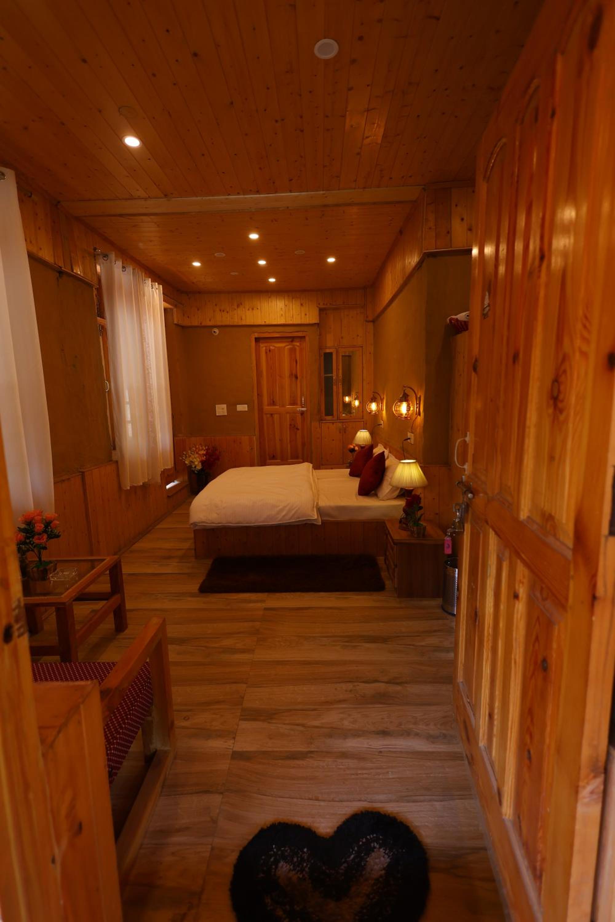 King Suite photo 3