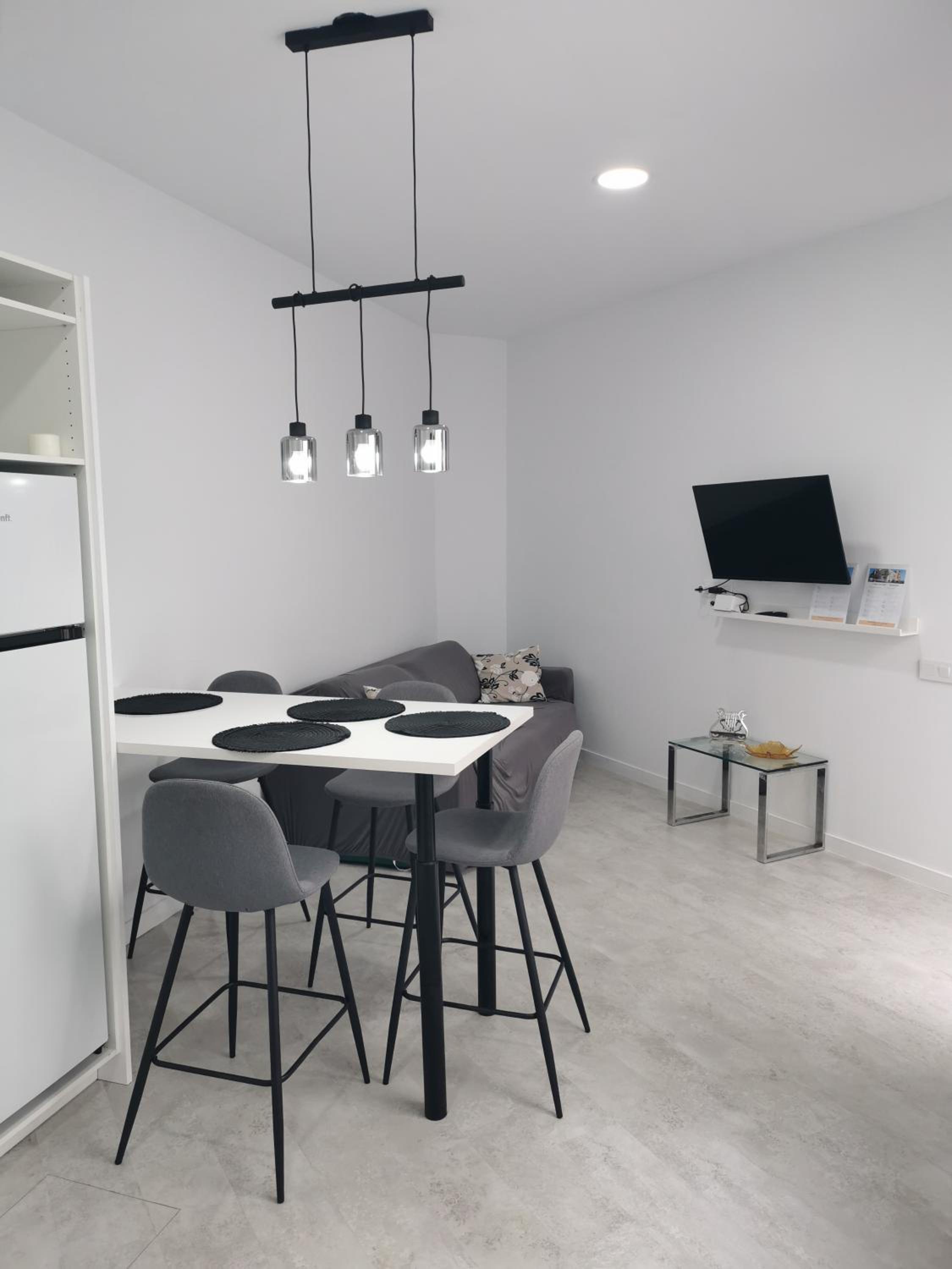 Two-Bedroom Apartment photo 2