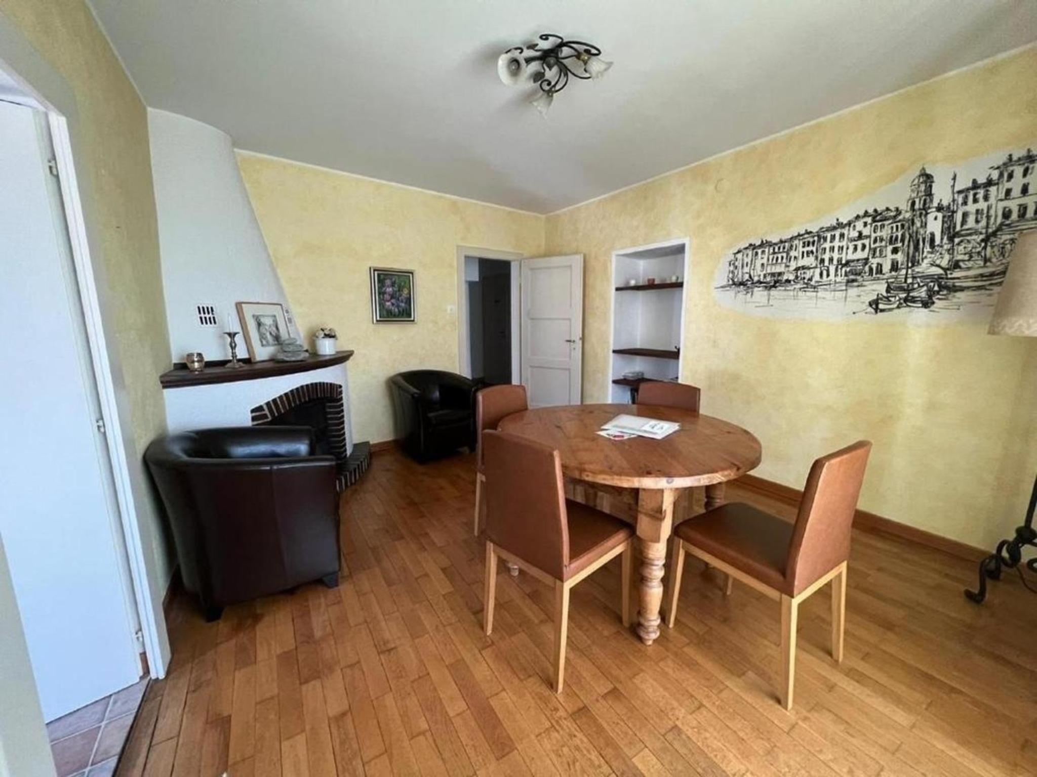 Apartment photo 3