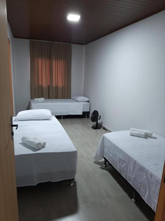 Economy Triple Room - Photo 1