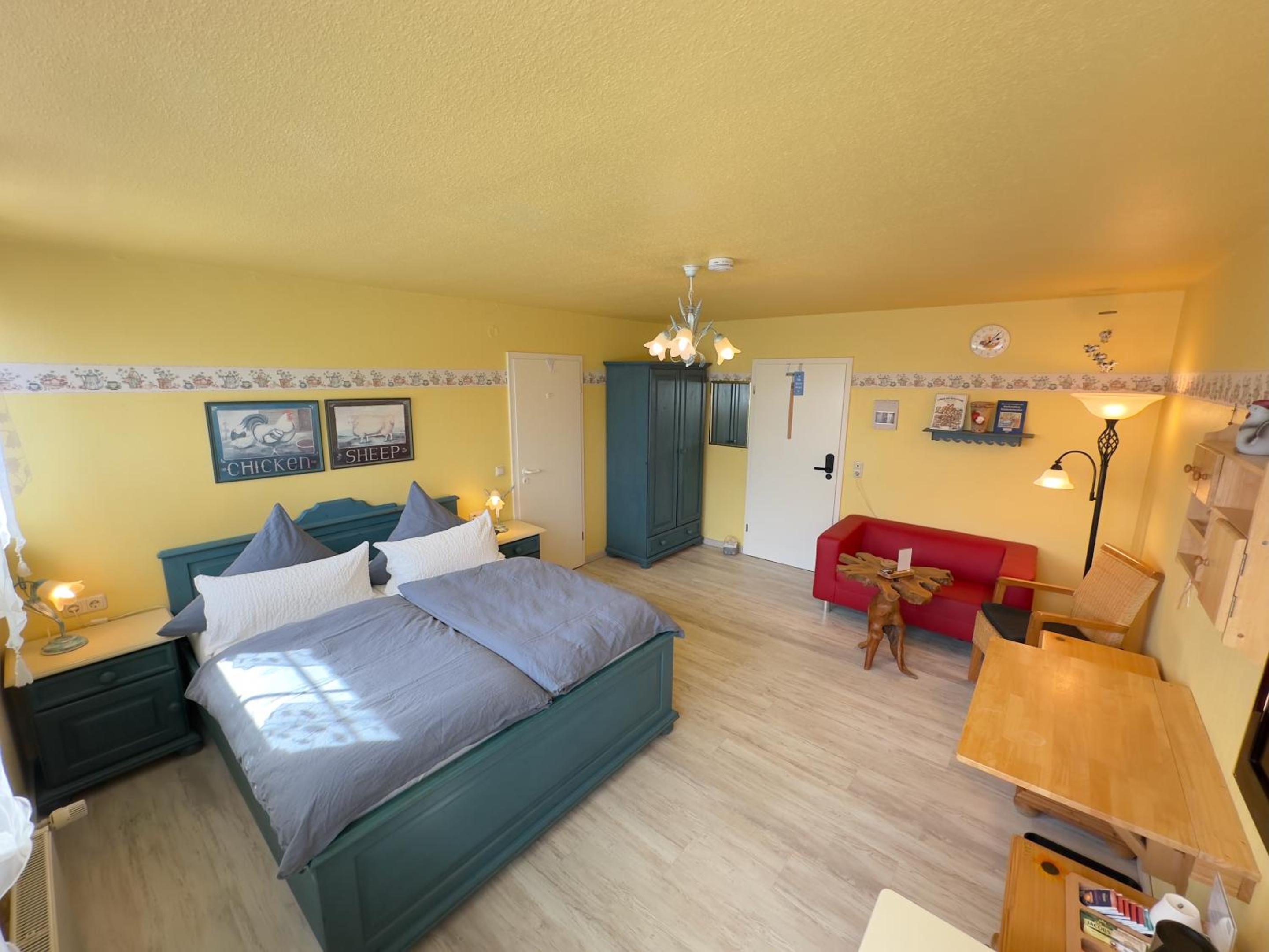 Double Room with Private Bathroom photo 1
