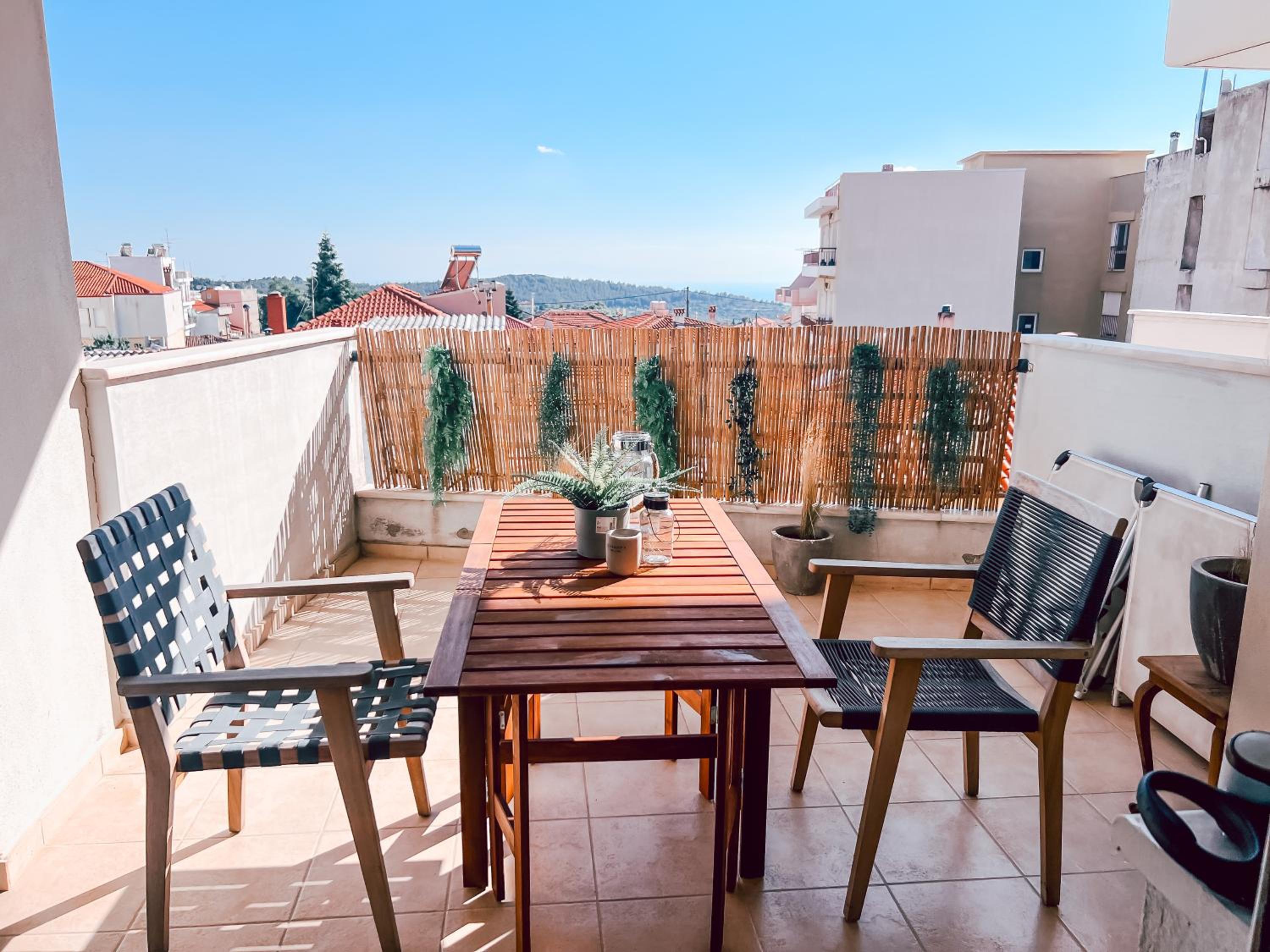 Apartment with View and Balcony photo 3
