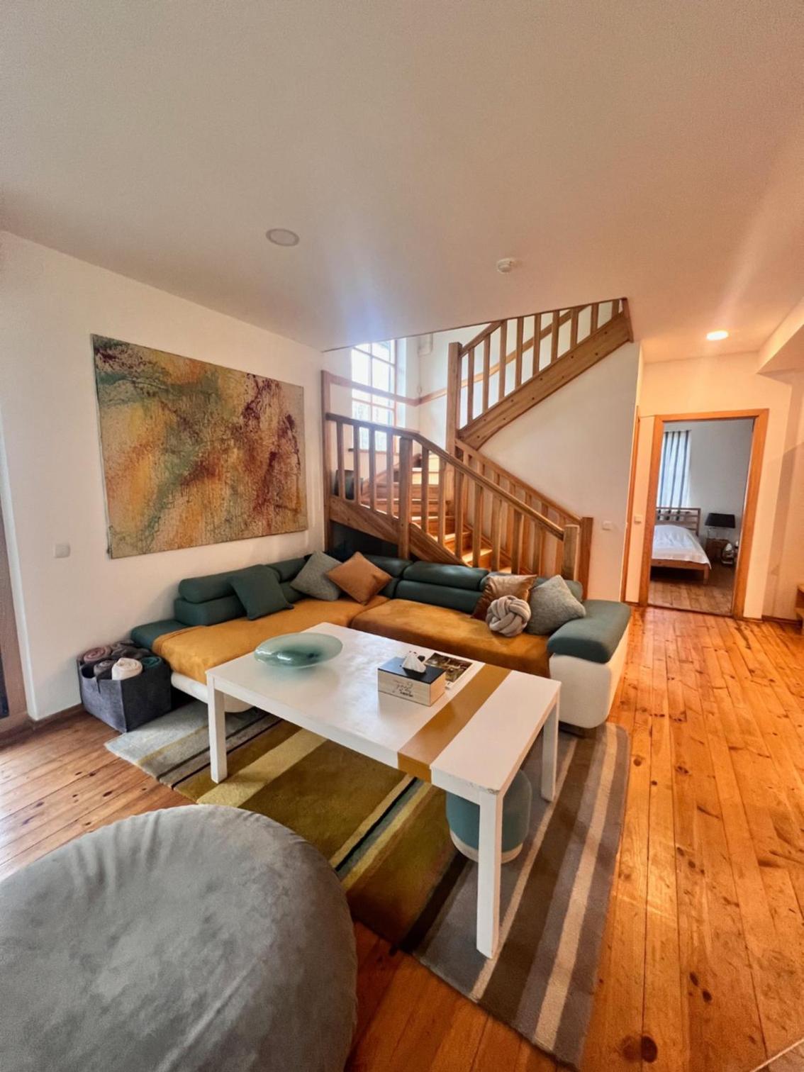 Four-Bedroom House photo 2